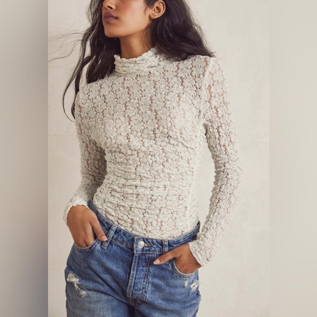 Intimately Free People Lavender Day N Night Lace Bodysuit, Size L EXCELLENT