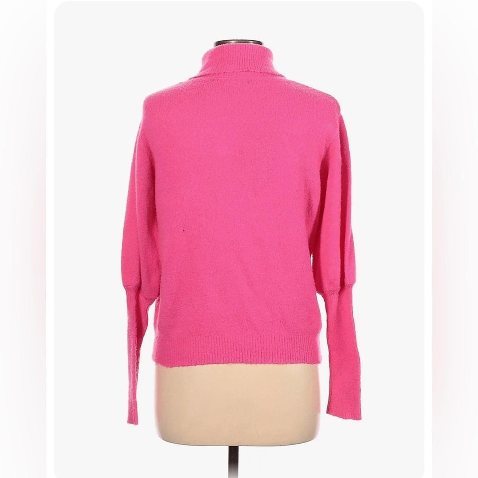 One Grey Day Los Angeles Pink Turtleneck Sweater Size S EXCELLENT! Retail
