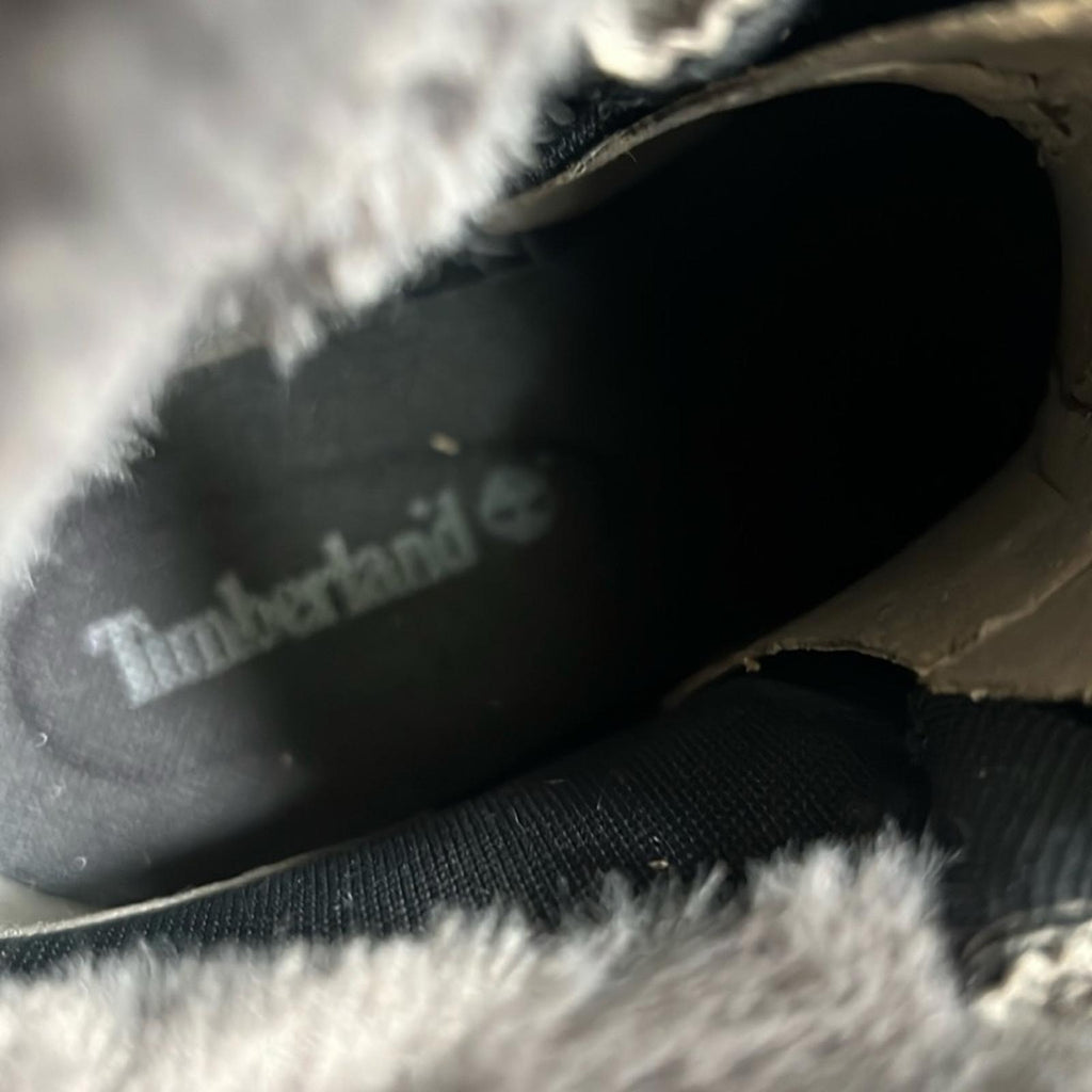 Timberland Courmayeur Valley Waterproof 6” Boots in Med Grey, Size 8 NEW in Box