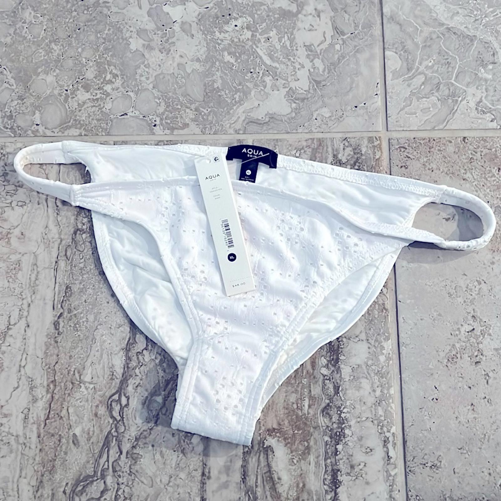 NWT AQUA Swim Eyelet Bikini Bottoms, White Size XL New w/Tag Retail $48