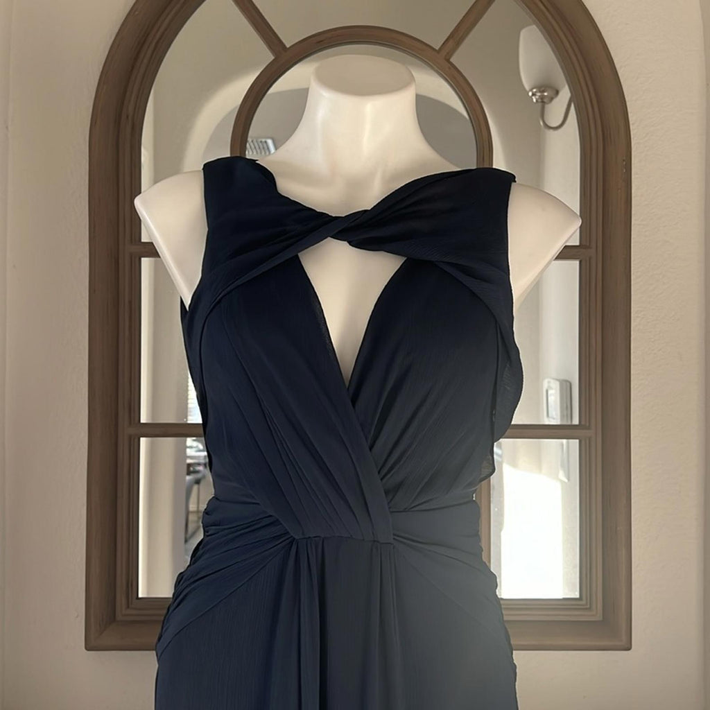 Badgley Mischka Navy Petunia Gown, Maxi Size 2 EXCELLENT Condition! Retail $795