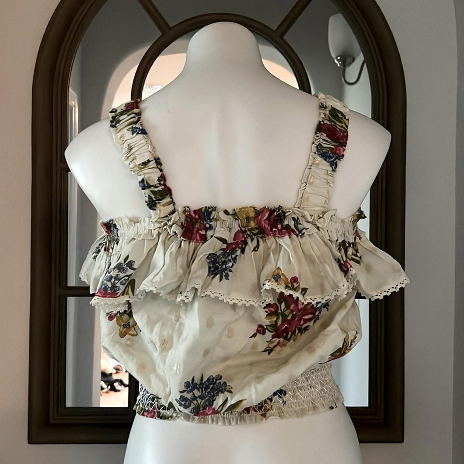 House of Harlow 1960 Helena Crop Top, Ivory Smocked, Ruffled Size M EXCELLENT!