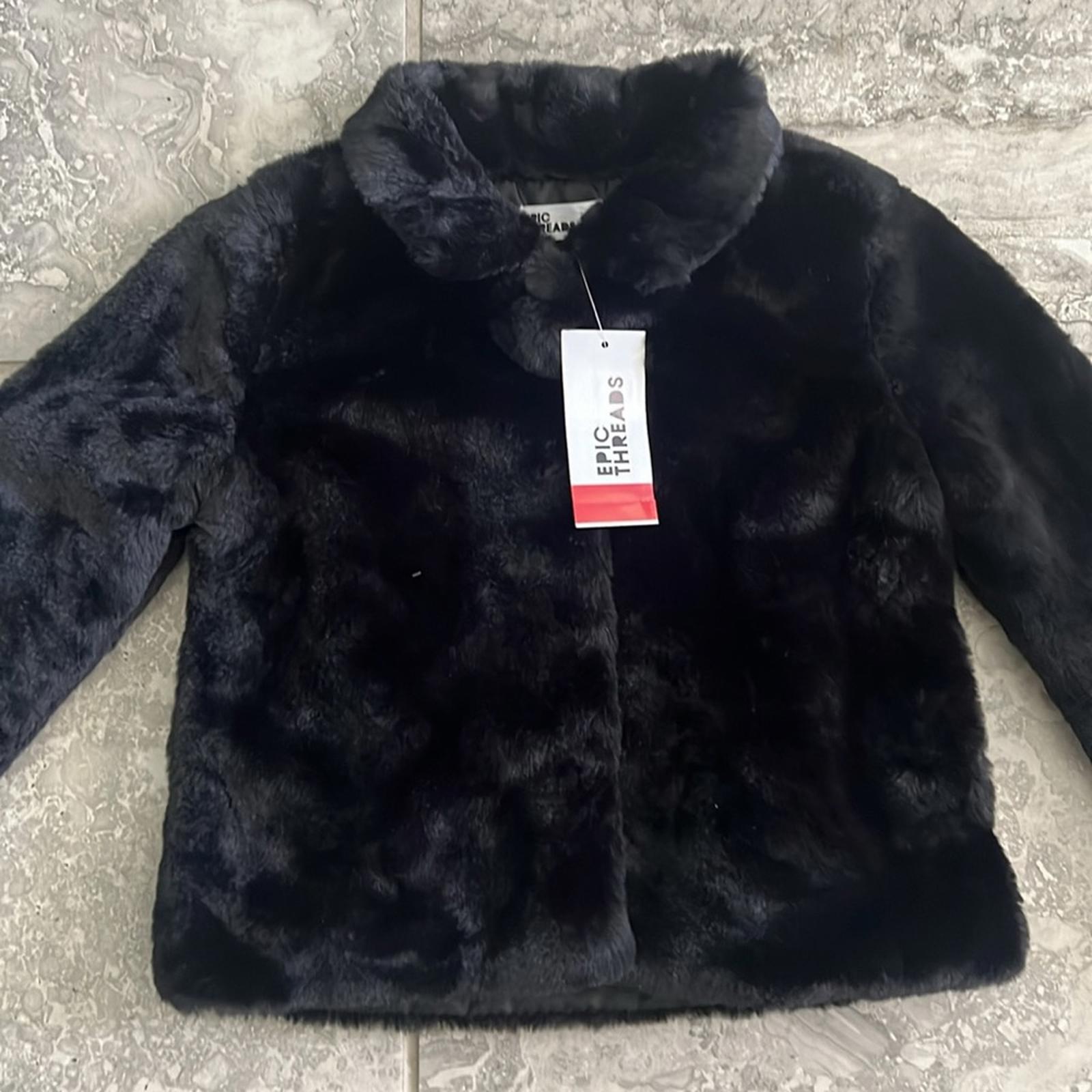 Epic Threads Girl’s Faux Fur Jacket in Deep Black, NWT, Size 3T