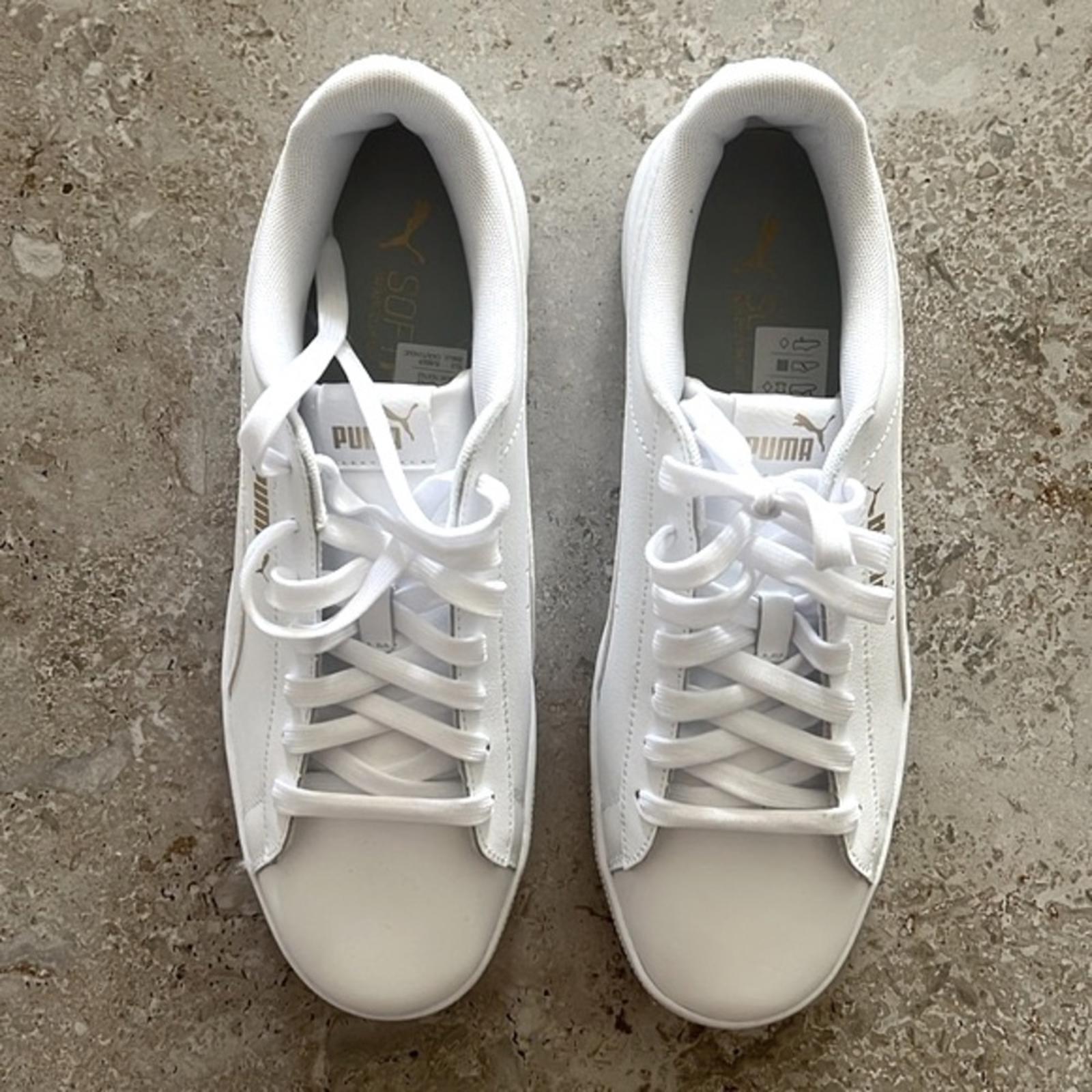 Puma Leather Sneakers in White, Size 11, New w/o Box