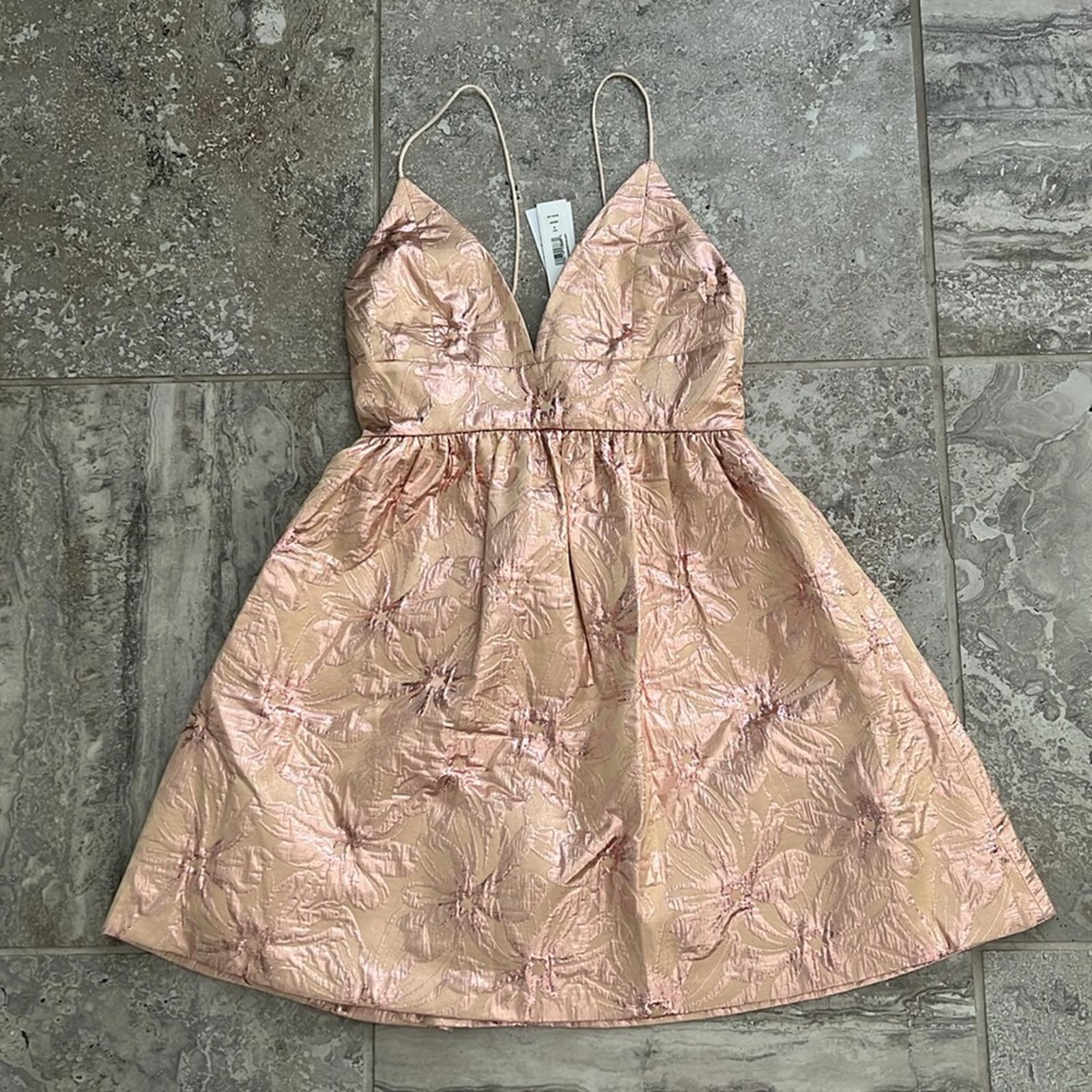 Alice+Olivia Foley Brocade Party Dress, Rose Gold, Revolve Size 0 New w/Tag $495