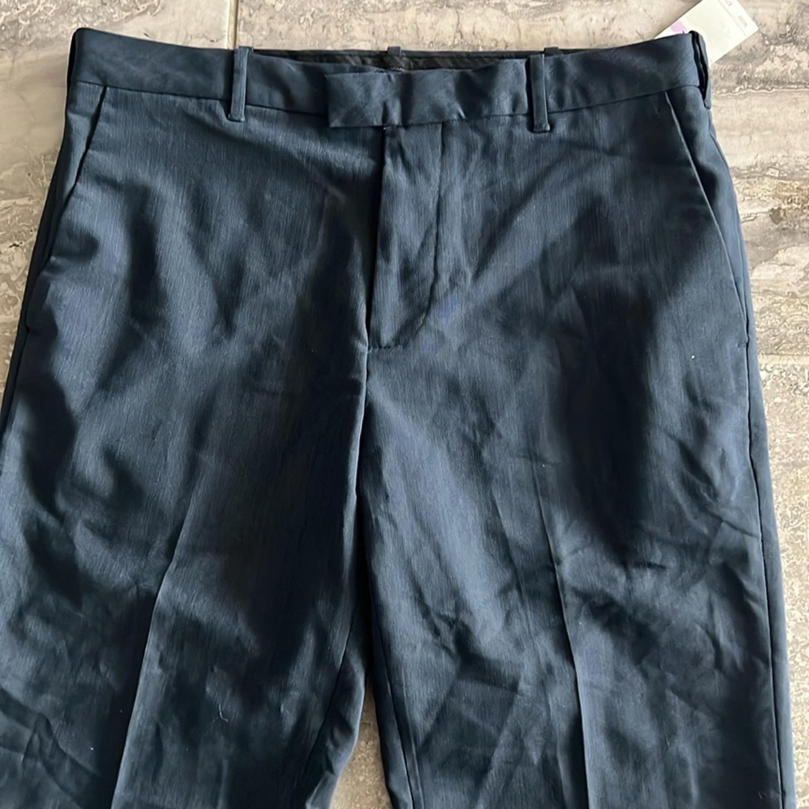 Van Heusen Flex Straight Fit Flat Front Pants in Slate Blue Size 32W X 30L NWT