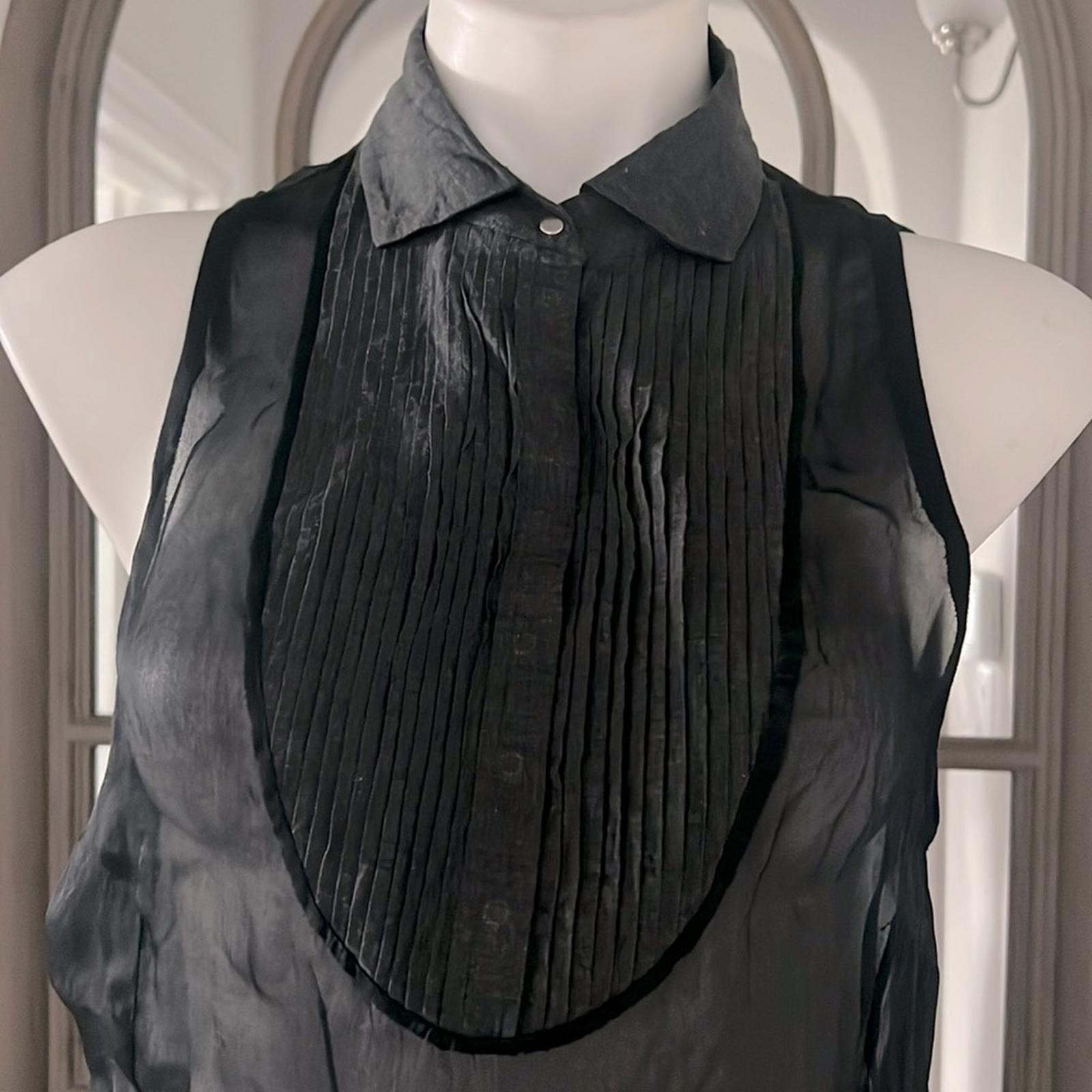 Brunello Cucinelli Sleeveless Black Top, Size M EXCELLENT! $1,180
