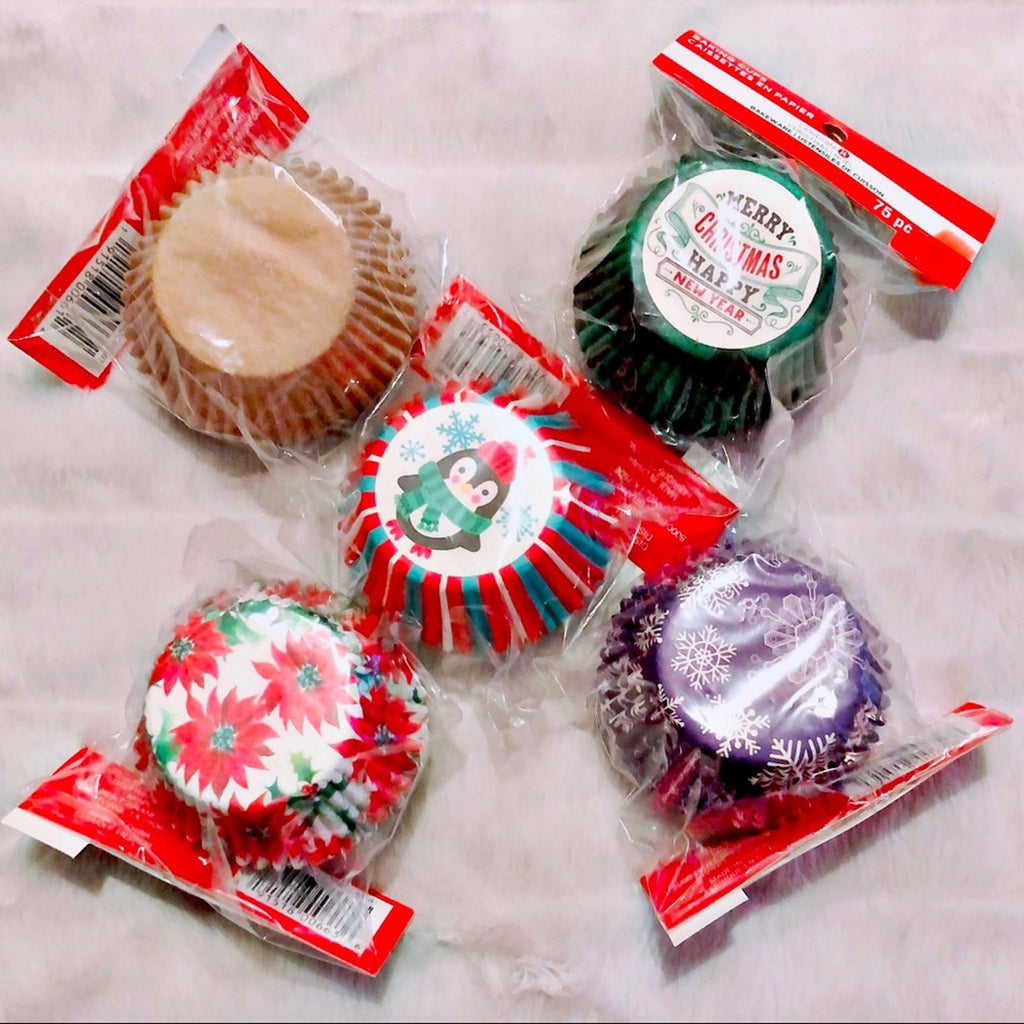 Cupcake Liners Holiday Themed Christmas Holiday Party Baking Muffin 375-Pieces