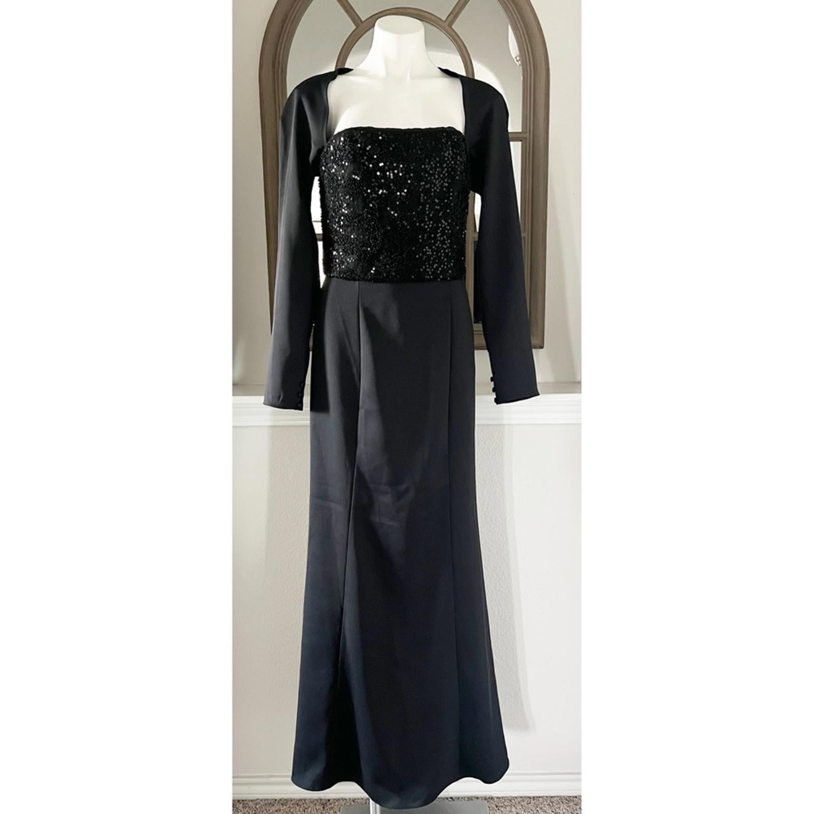 Amsale Sequined Beaded Bodice Gown, Stretch Crepe in Black, Size 10 NEW w/Tag