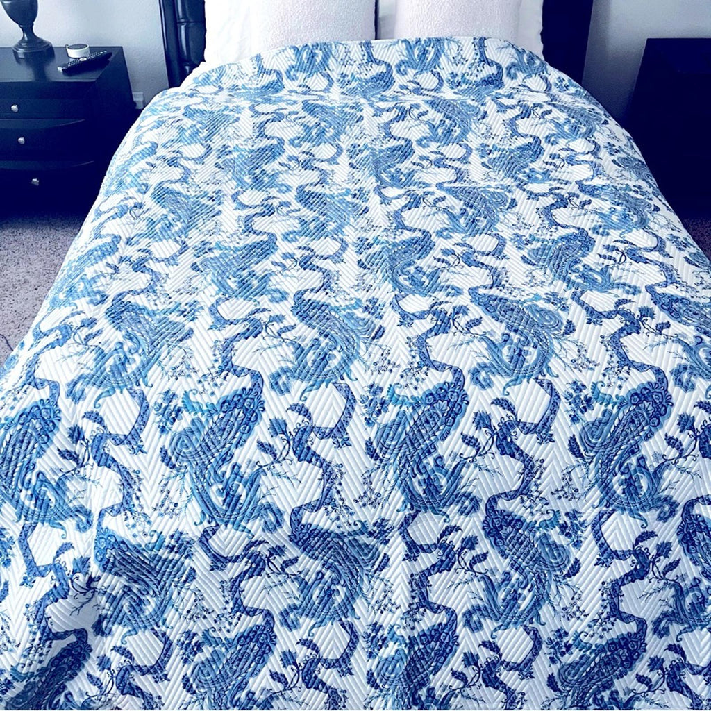 ETRO Home Loures Queen Quilted Bedspread, Paisley White & Blue, New with Tag