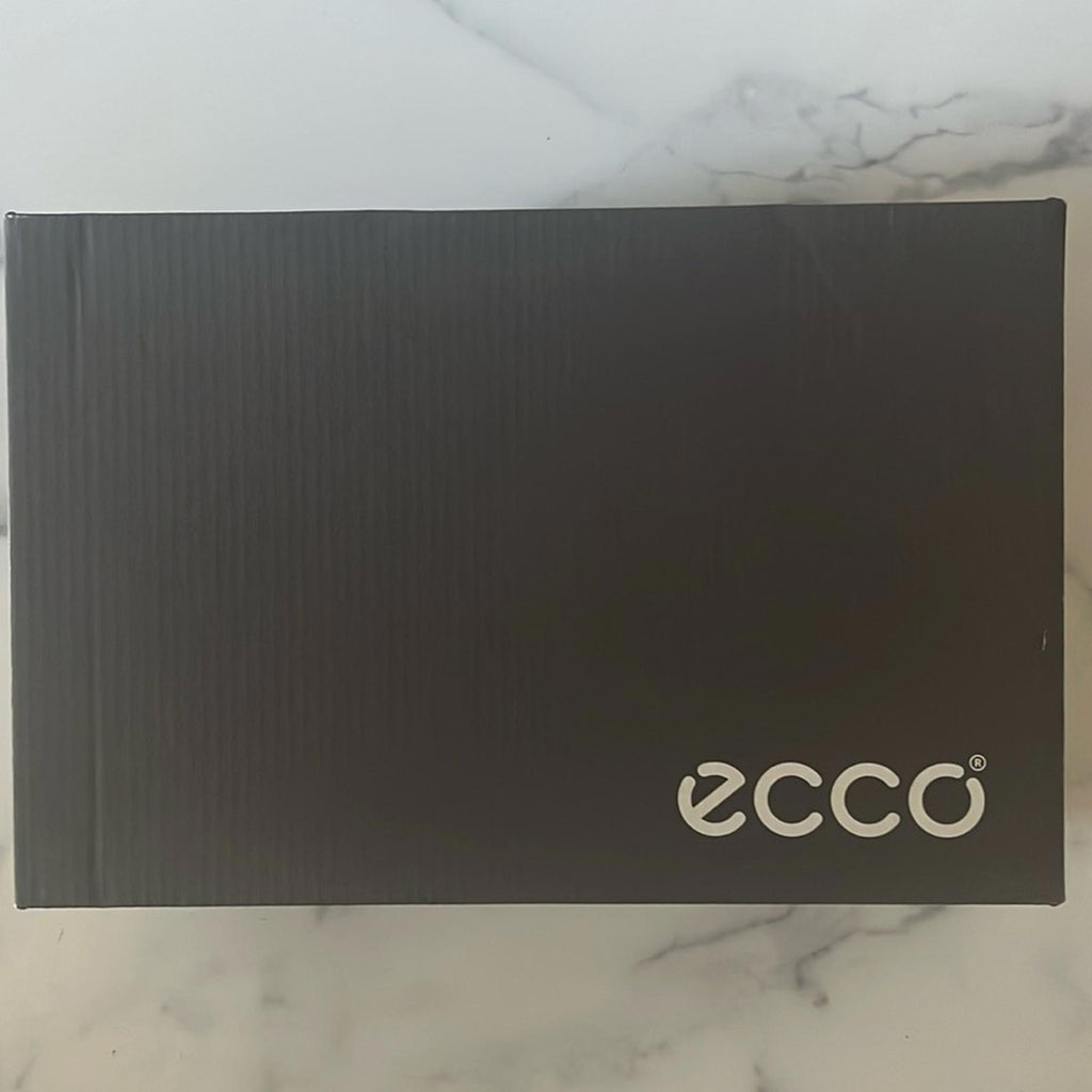 Ecco Shape 35 Sartorelle Water Repellent Ankle Booties Suede Size 37 US6-6.5 NEW