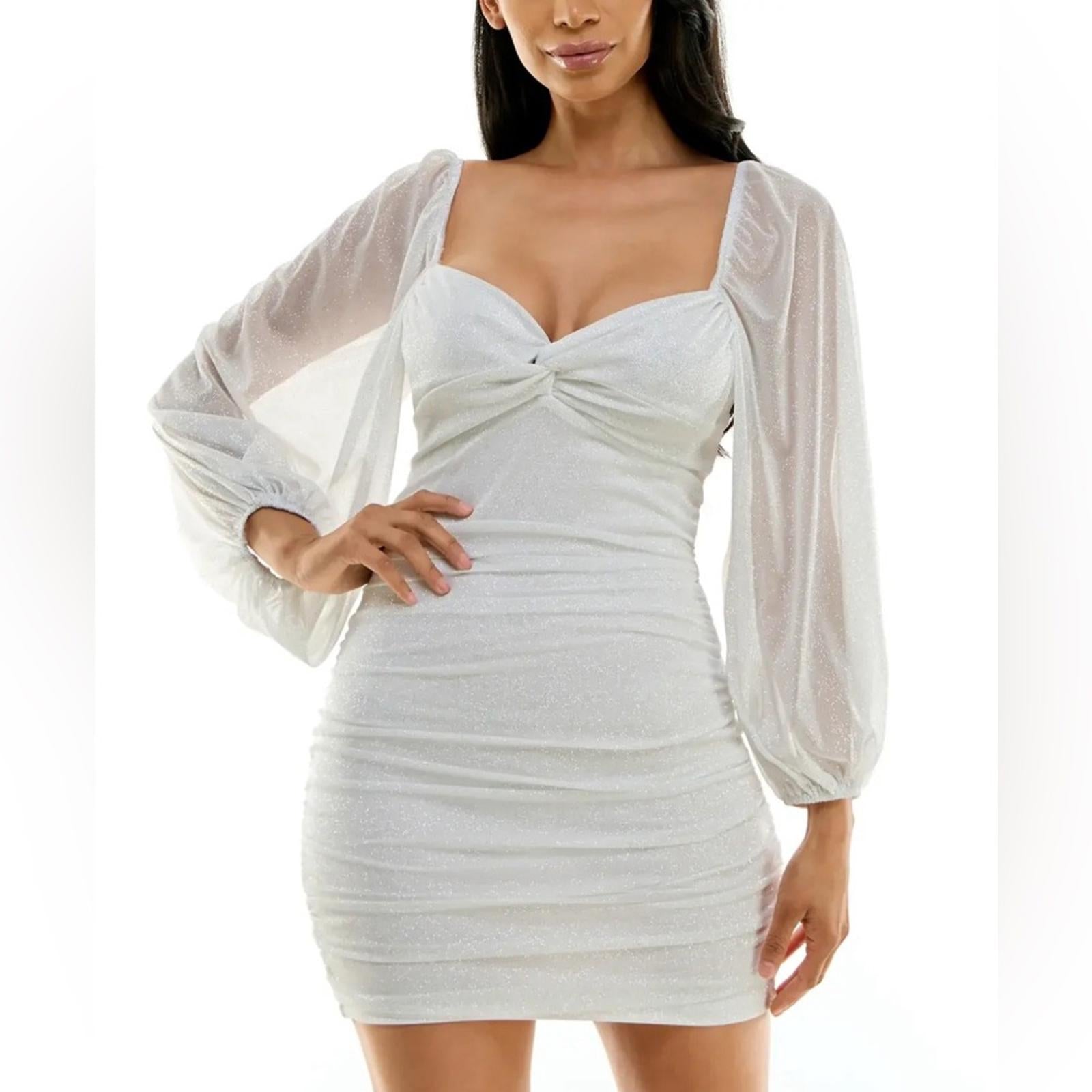 B. Darlin' Long-Sleeve V-Neck Ruched Bodycon Dress in White, Juniors Size XL NWT