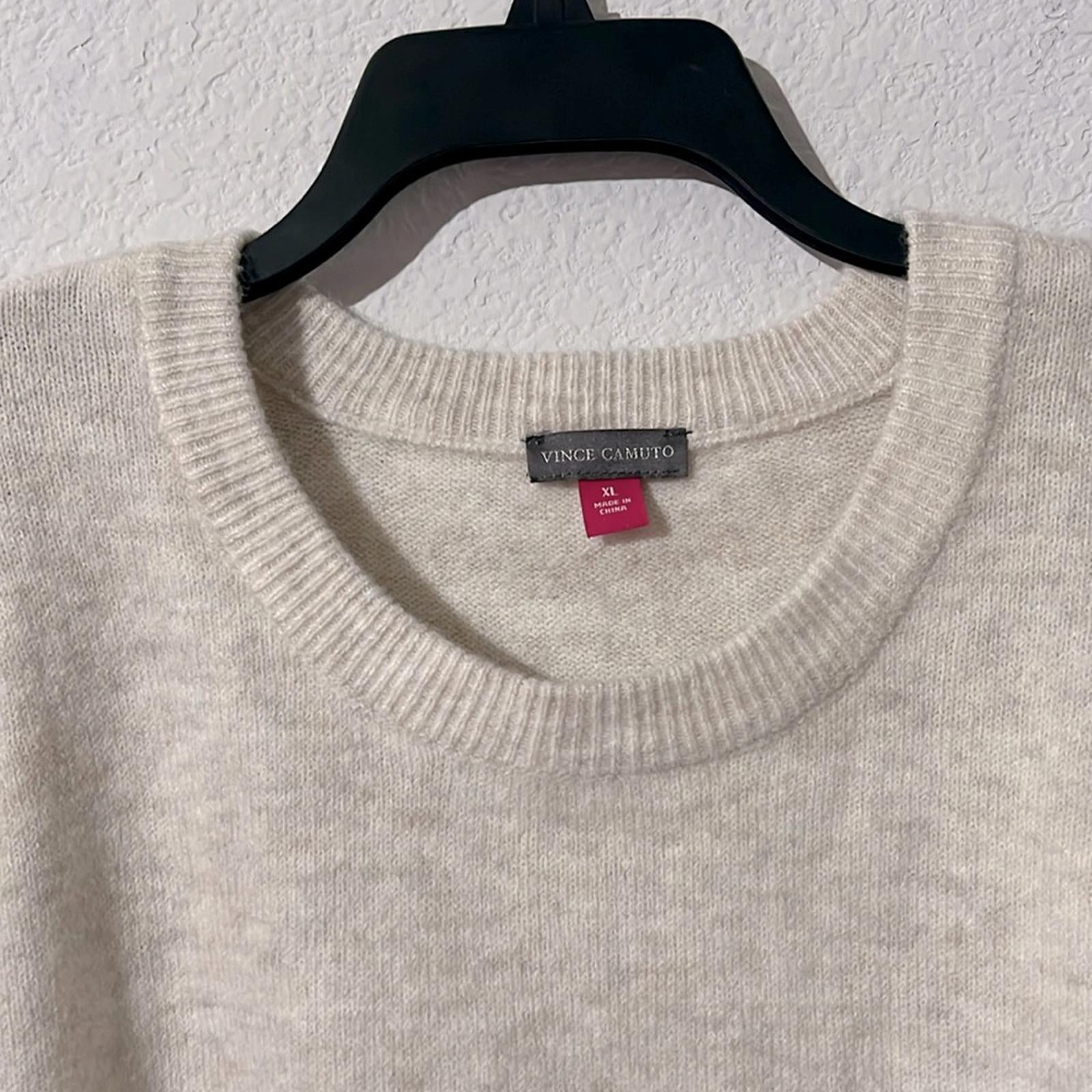 Vince Camuto Beige Ribbed Long Balloon Sleeve Crew Neck, Size XL New w/Tag