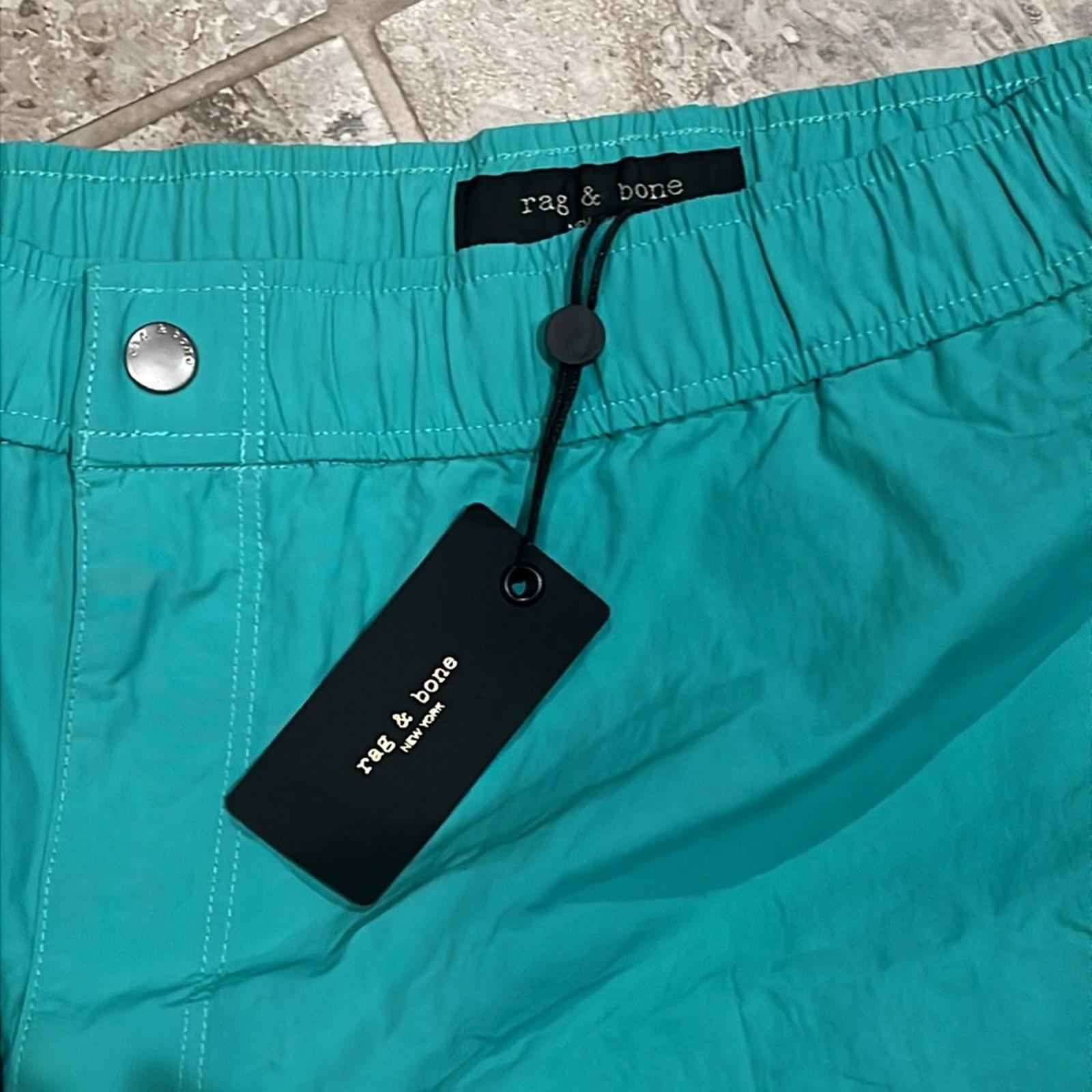 Rag & Bone Men's Eaton Tech Cotton Shorts in Teal, Size XL New w/Tag $195