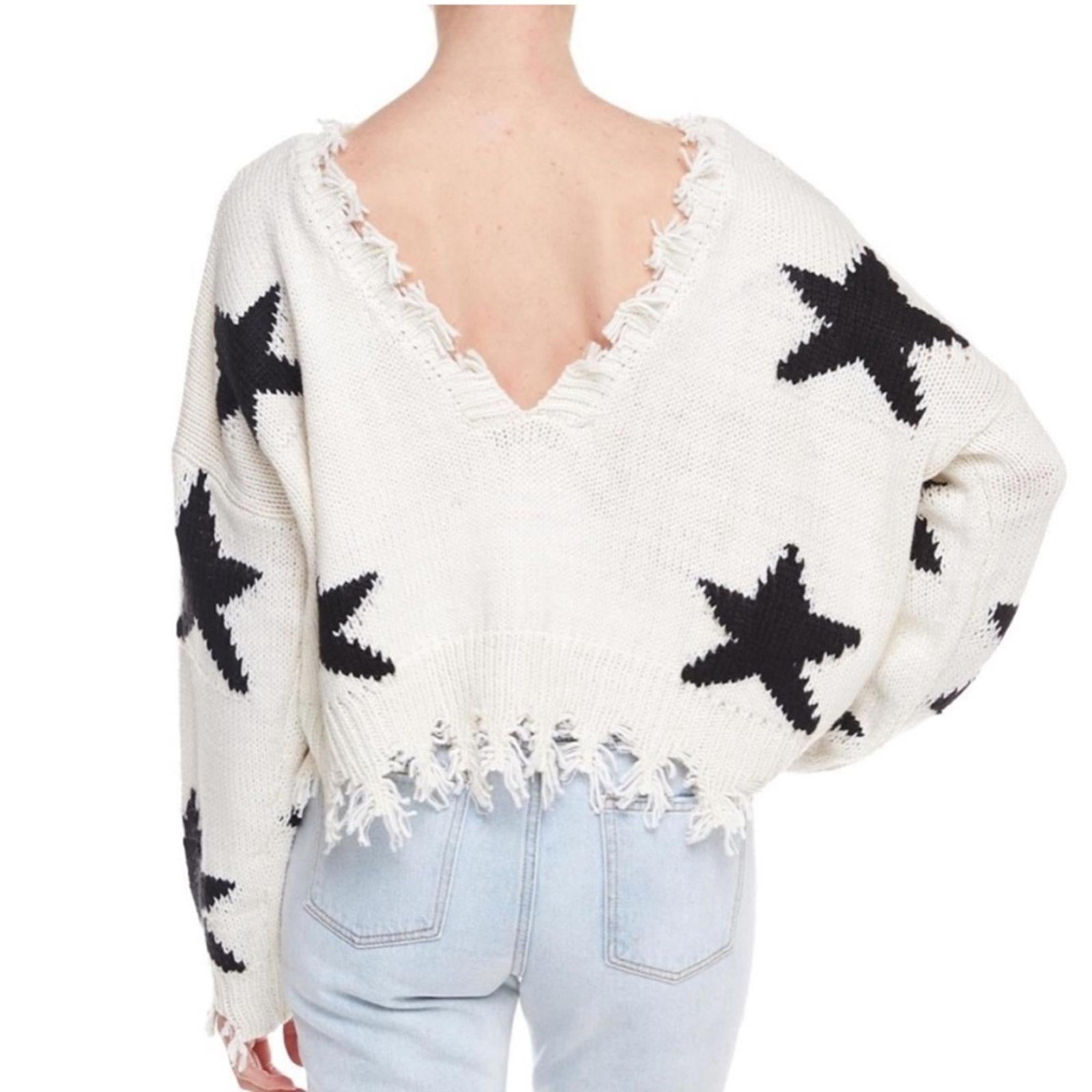 STORIA Oversized Distressed Star Sweater with V-Neck Back, Size S EXCELLENT!