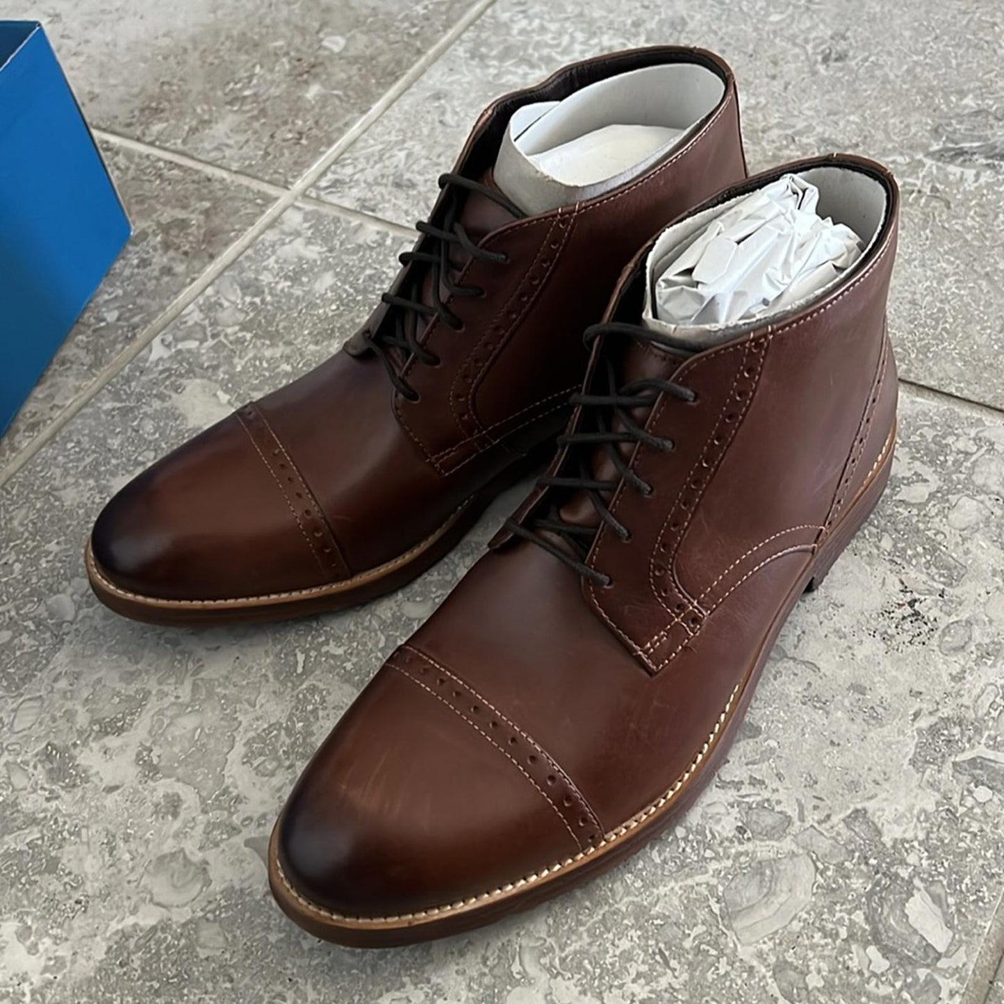 Nunn Bush Middletown Medium Cap Toe Chukka Boots in Brown, Size 10 New in Box