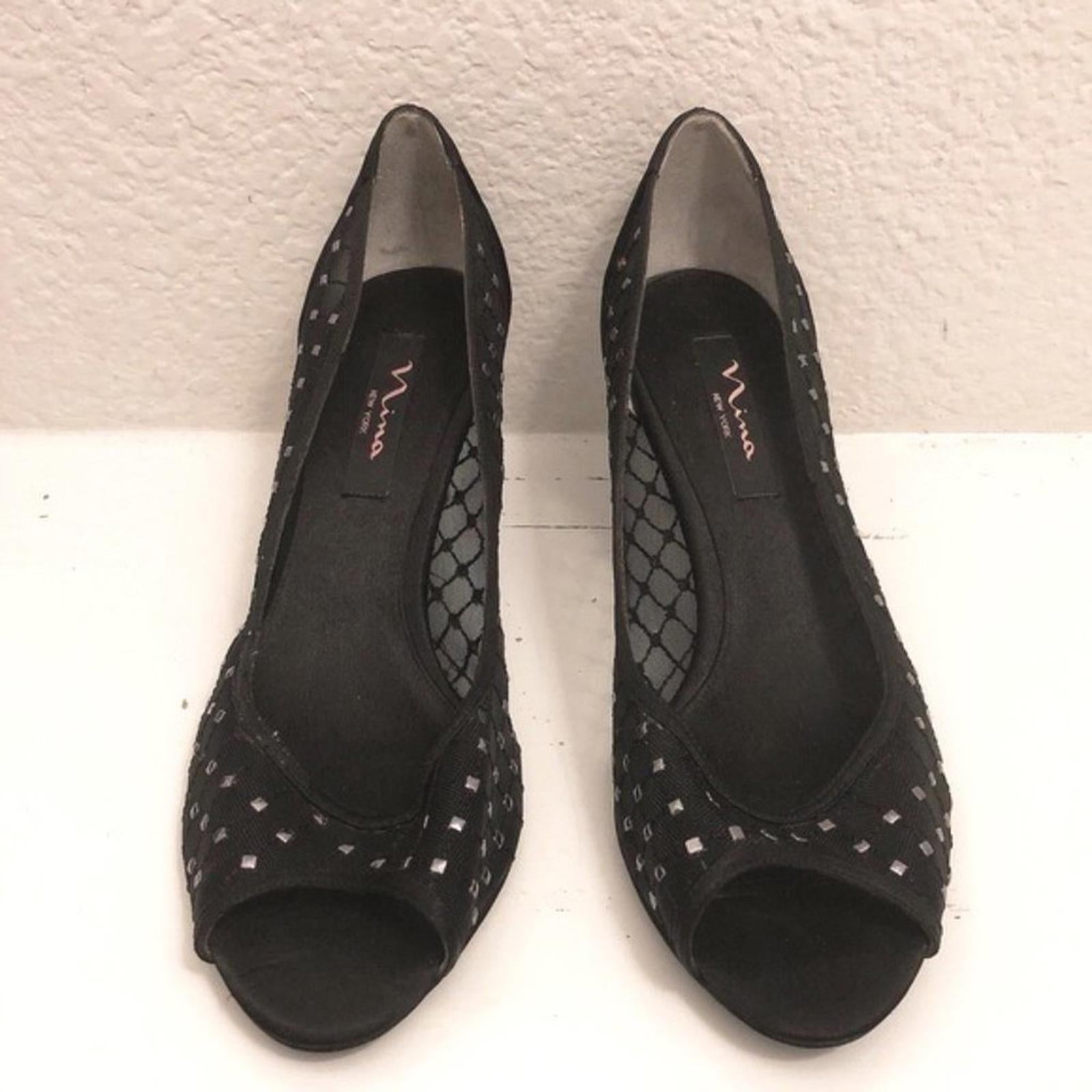 Nina Fabric Embellished Peep Toe Classic Pumps Size 9M , Retail $89