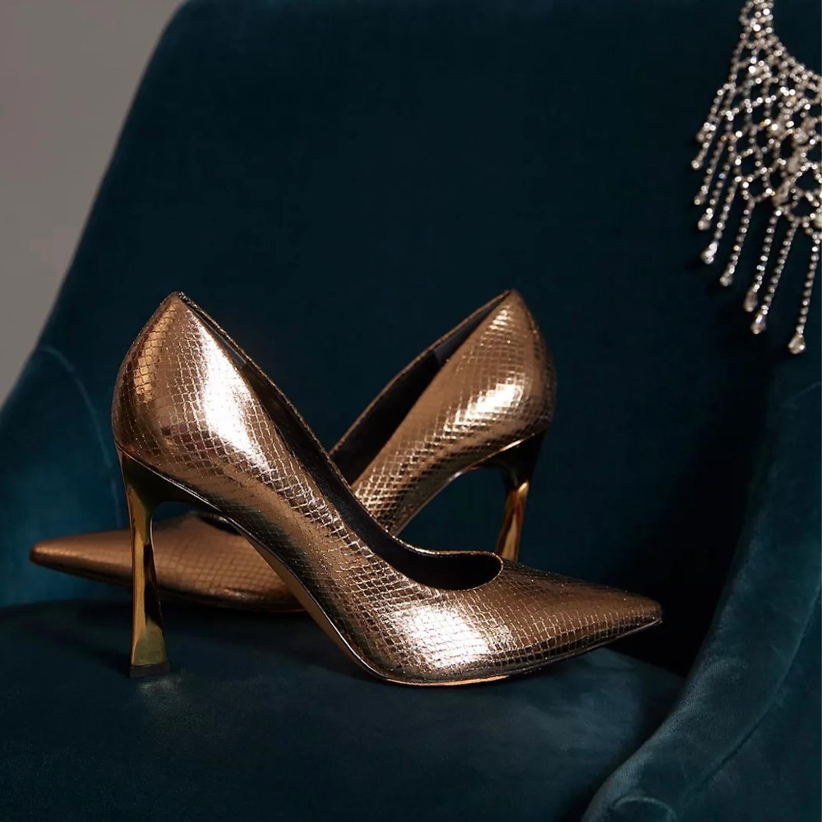 Marc Fisher LTD Sassie Metallic Stiletto Pumps, Gold, Size 7.5M Retail $150