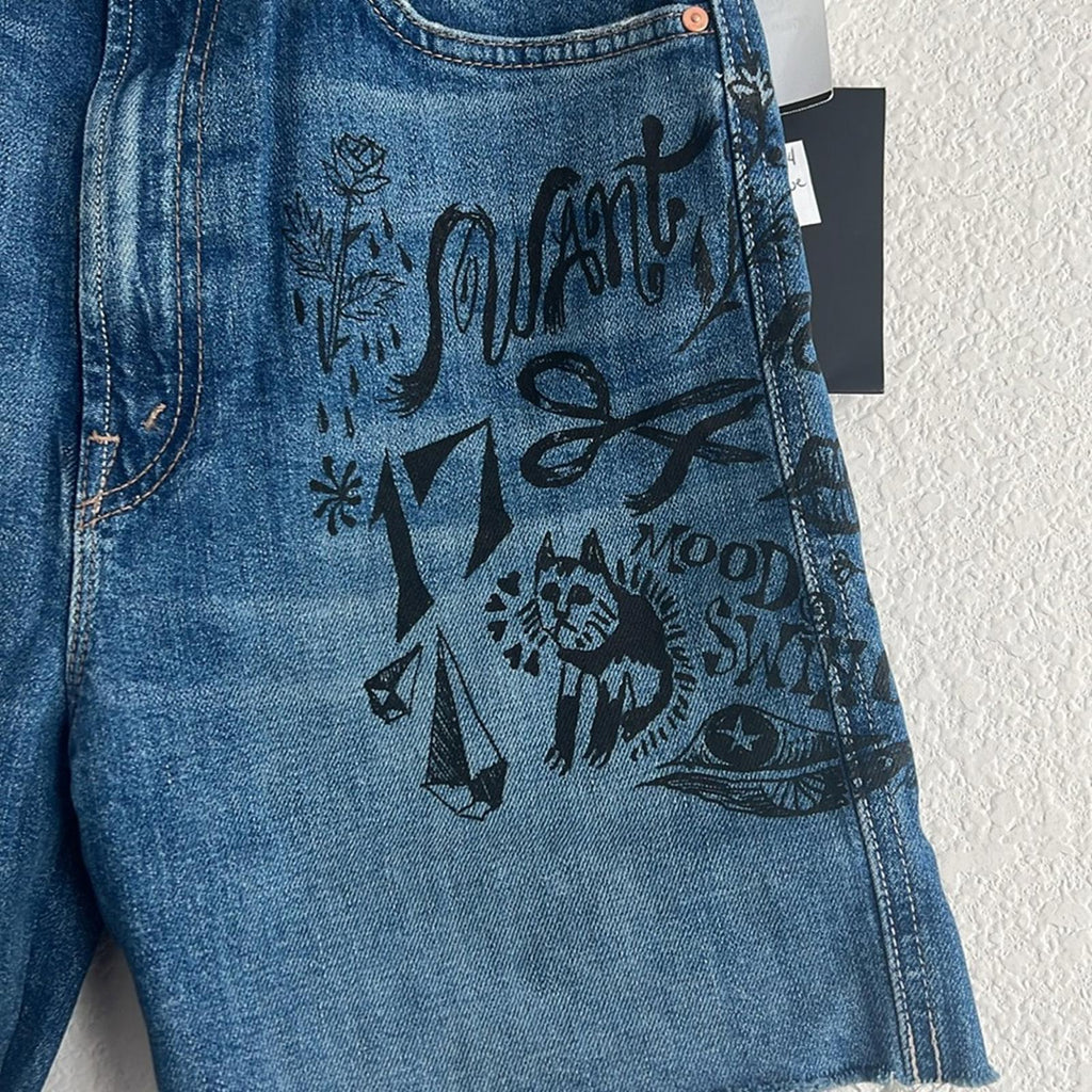 Mother High-Waisted Smokin’ Short Fray Jeans w/Strawberry Patch, Size 26 NWT