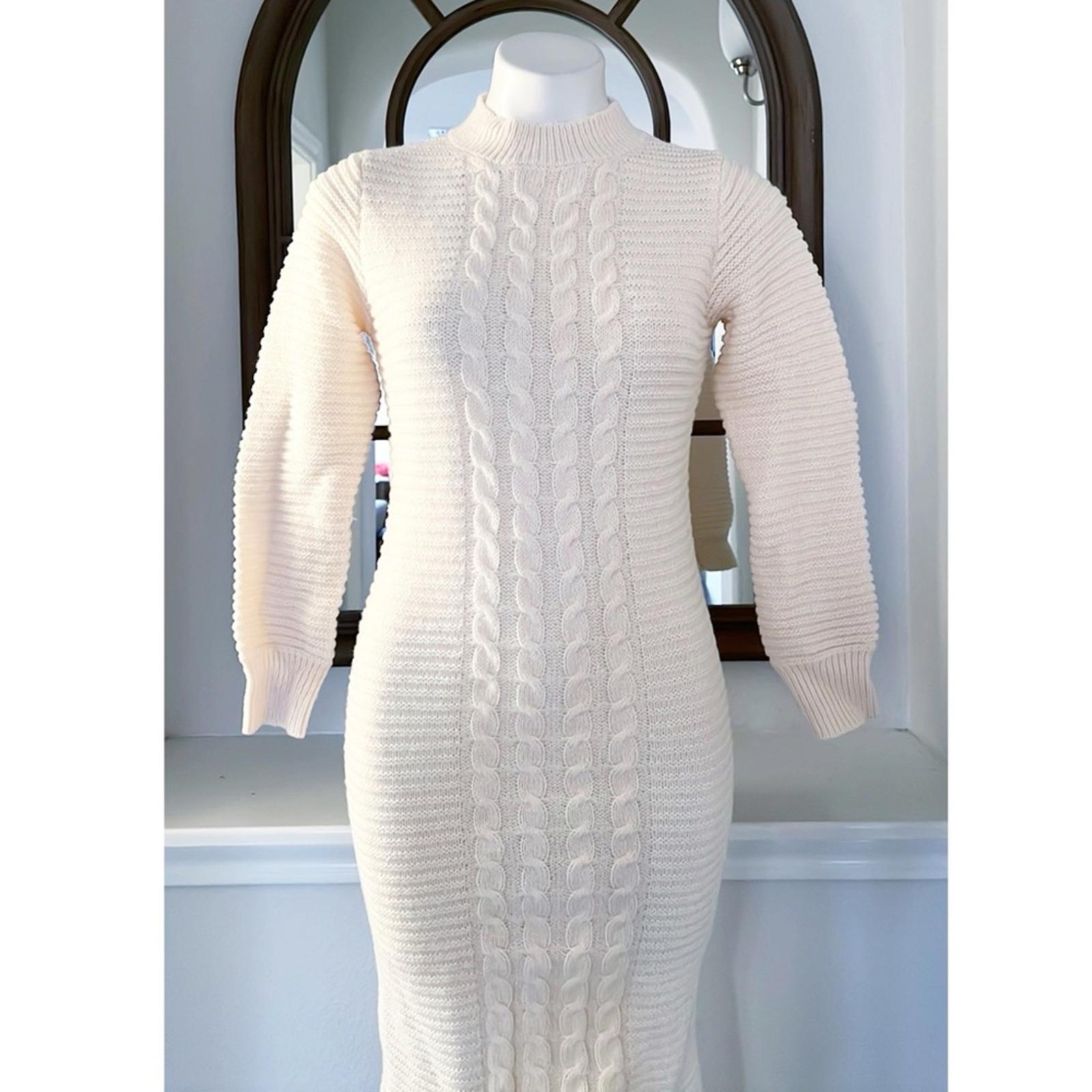 Chic Me Cable Knit Sweater Dress Size S New in Packaging