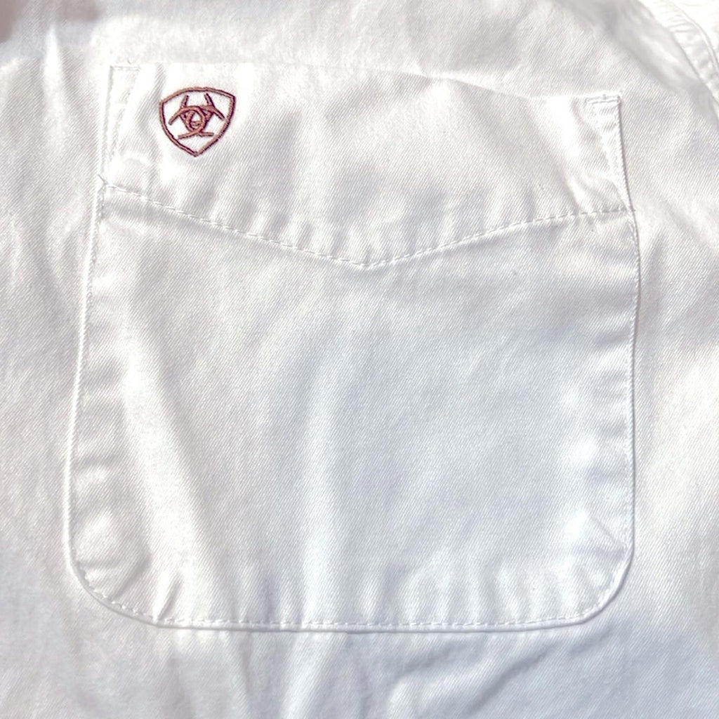 Ariat Solid Twill Classic Fit Shirt in White, Size S