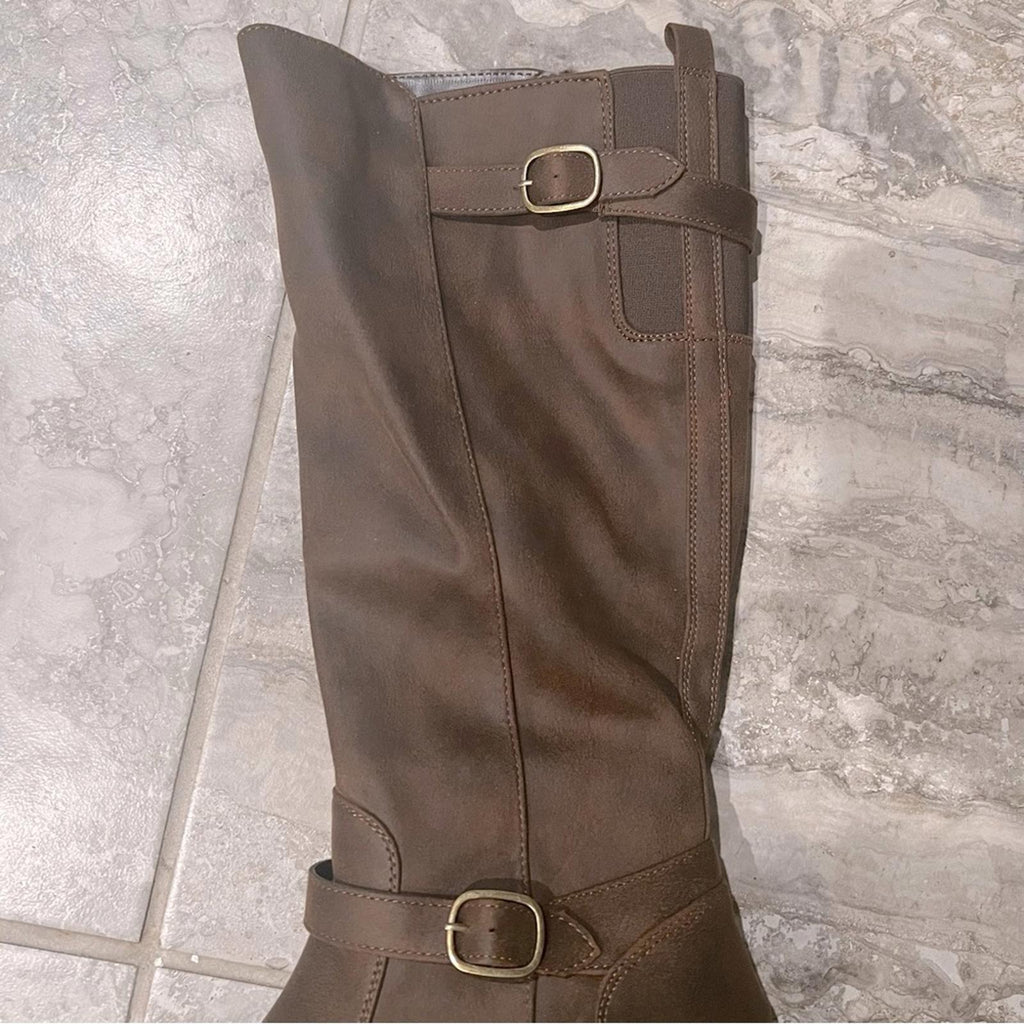 Bella Vita Baina Block Heel Tall Boots in Brown, Size 11 New in Box