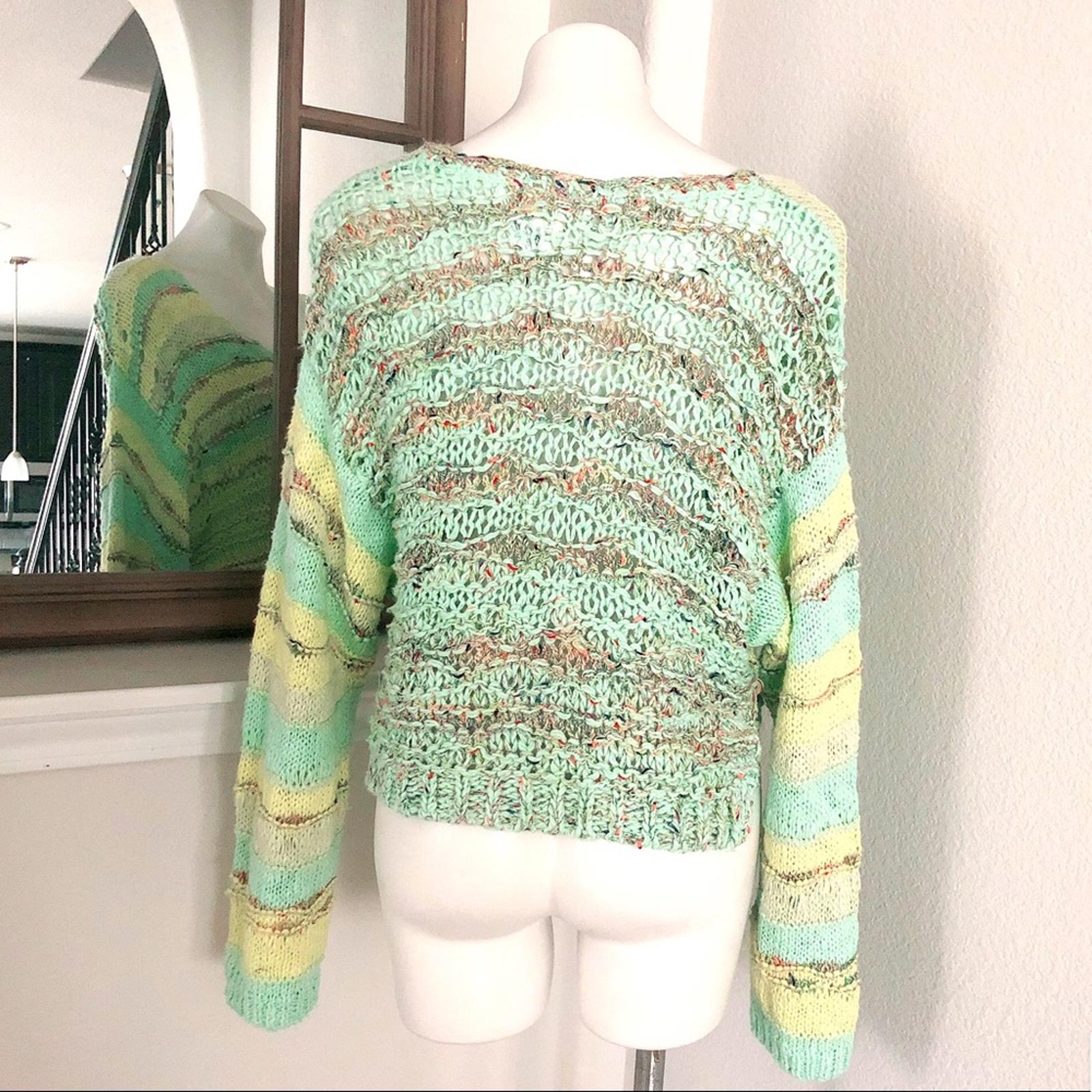 Free People Sugared Mint Lake Life V-Neck Pullover Size XS, New w/Tag