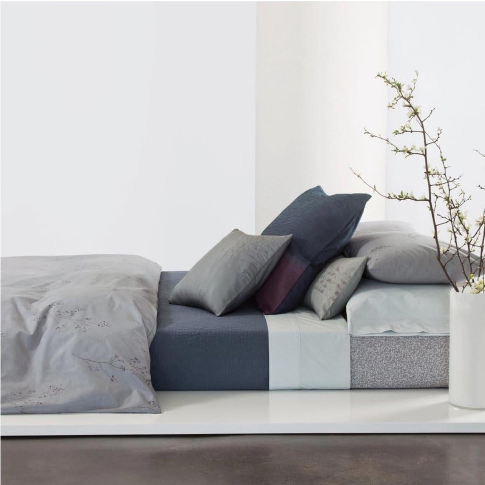 Calvin Klein Home Floral Winter Branches King Pillow Sham, Powder New w/Tag $125