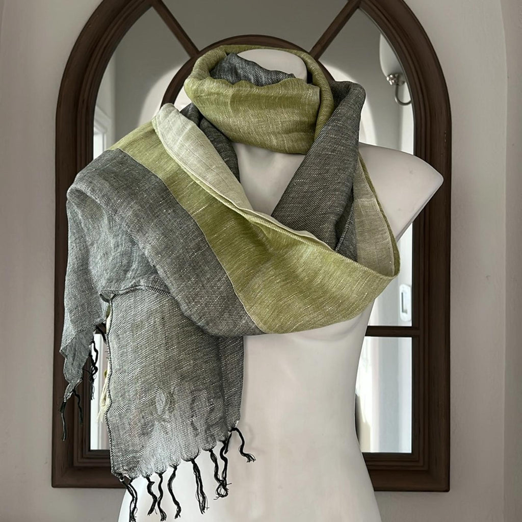 Linen Scarf with Feather Fringe, Green, Grey EXCELLENT!