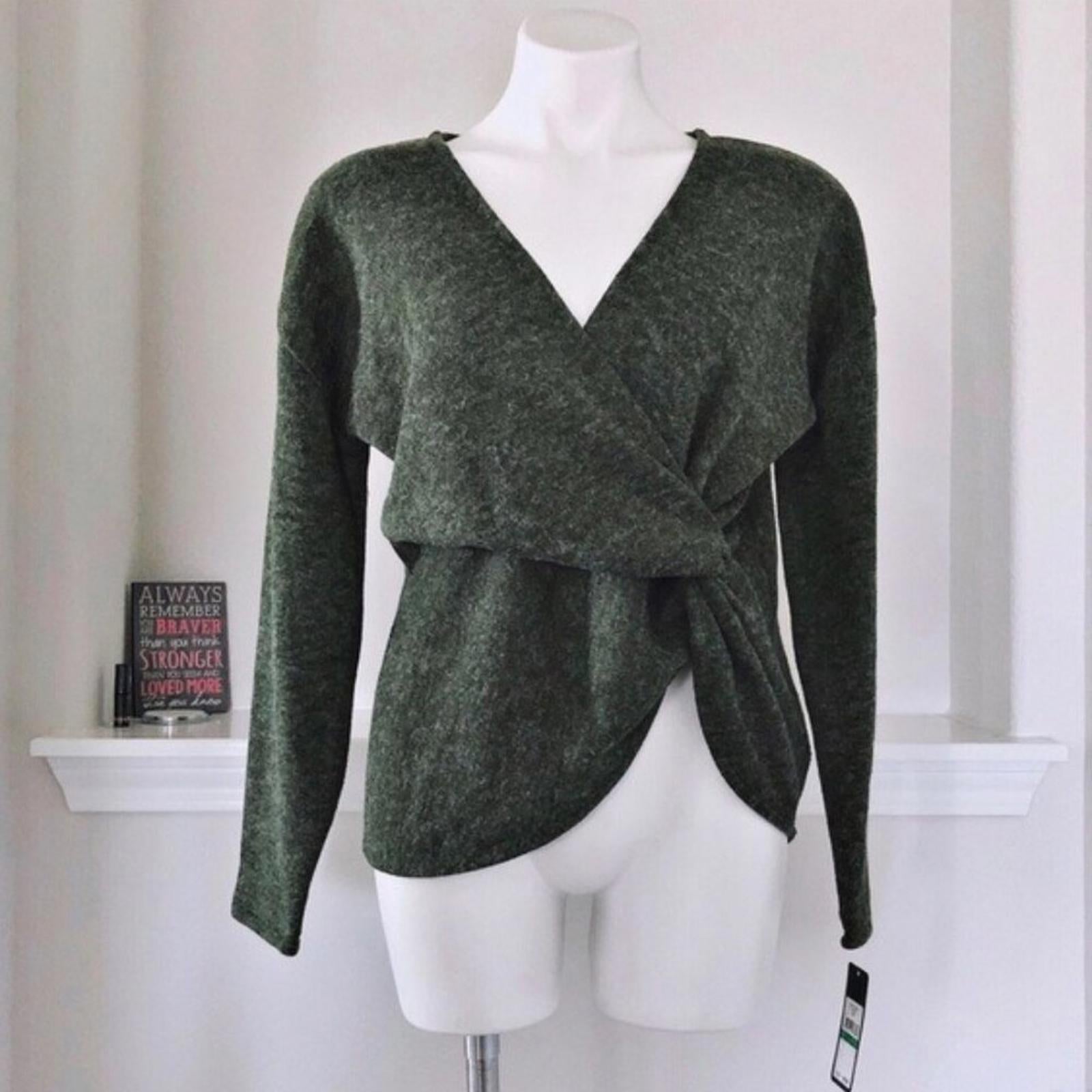 Rachel Roy ARMY Leigha Twist Front Sweater, Surplice V-Neck Size L New w/Tag