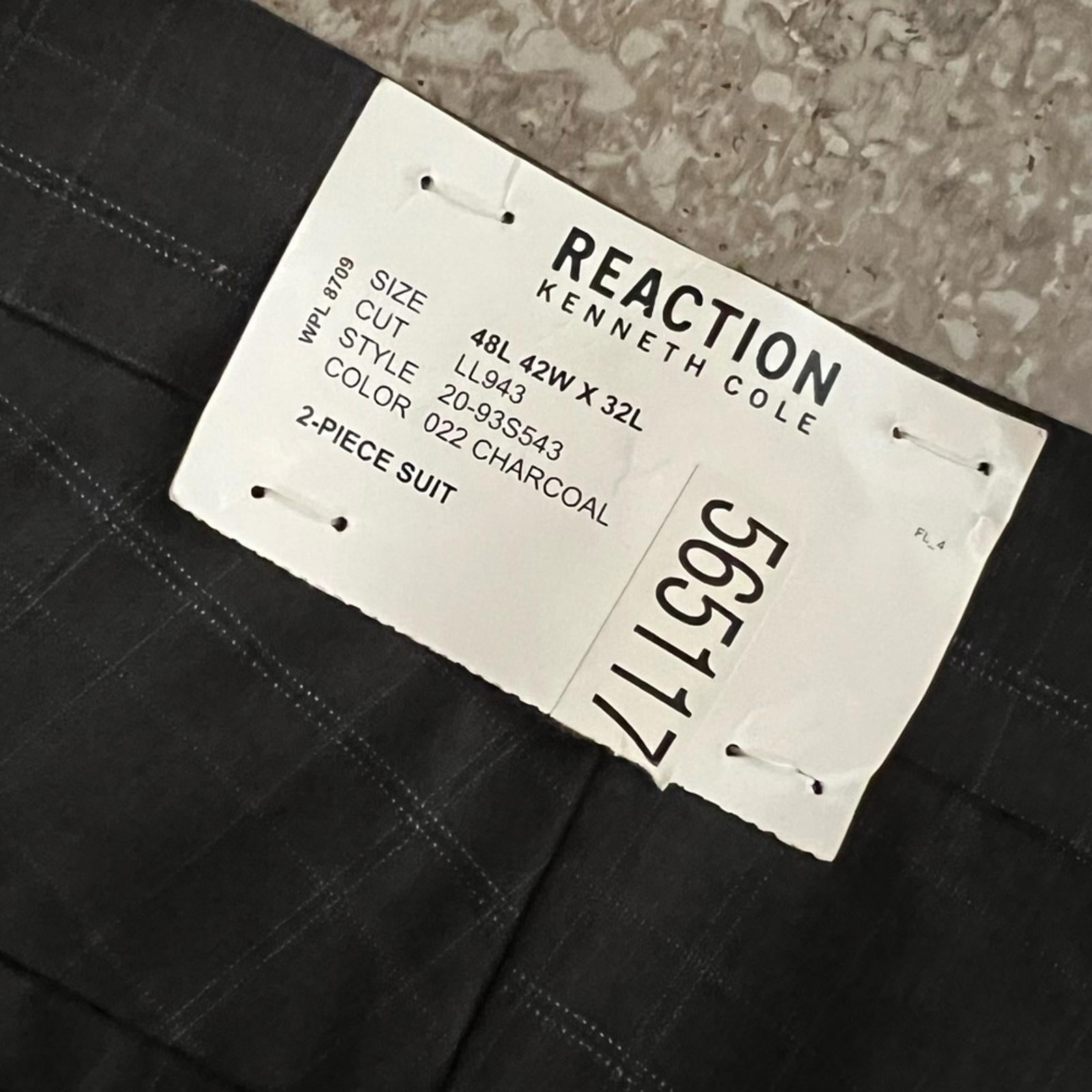 Reaction Kenneth Cole Techni-Cole Charcoal Dress Pants, Size 42W 32L New w/Tag