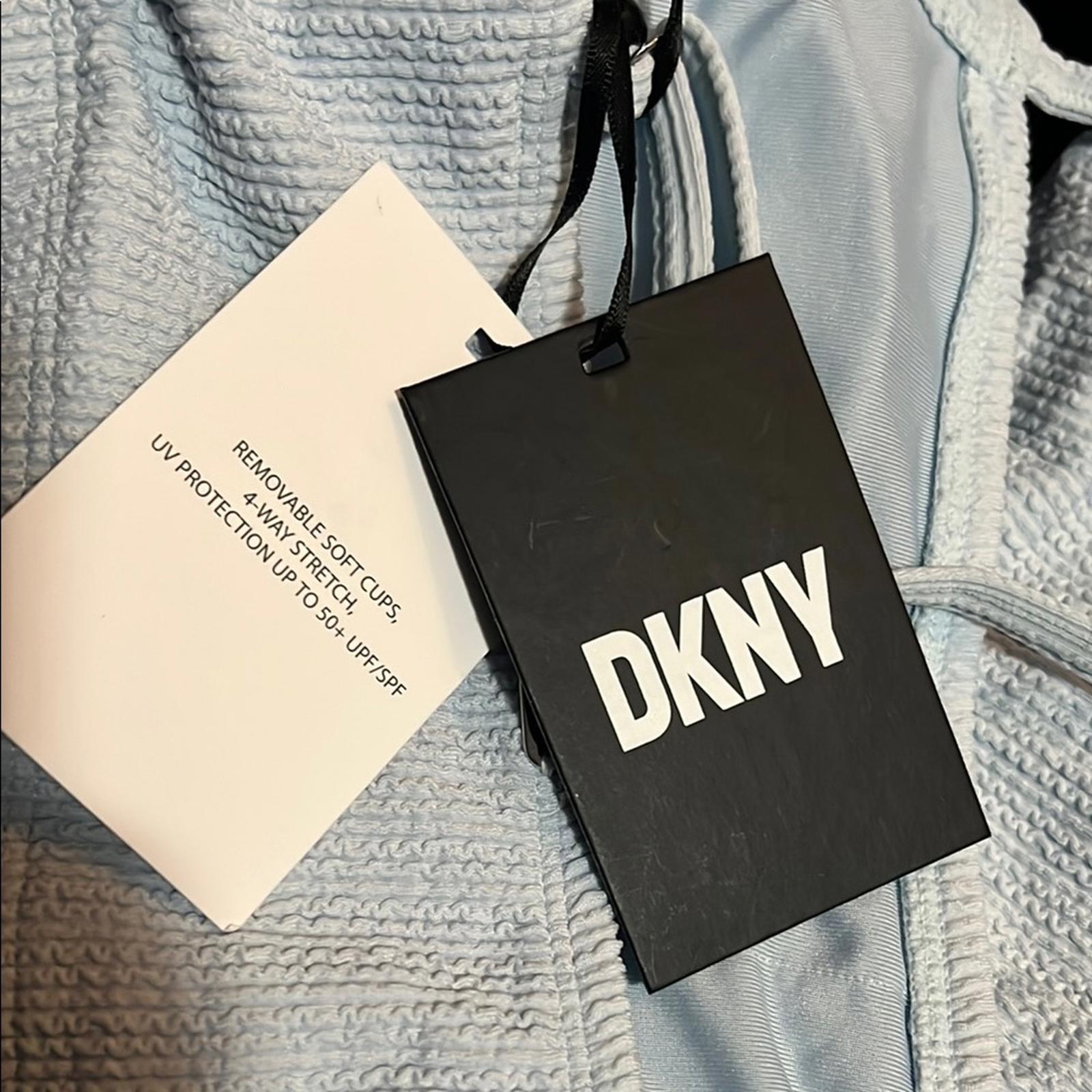DKNY Ribbed Solid Bikini Swim Top Separates in Light Blue, Size XL NEW w/Tag