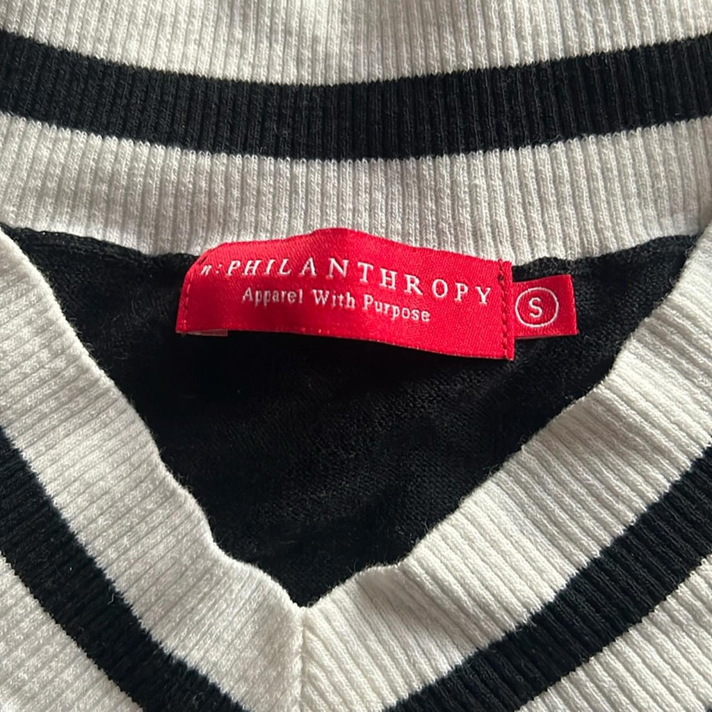n:Philanthropy Sweatshirt in Black & White EXCELLENT!