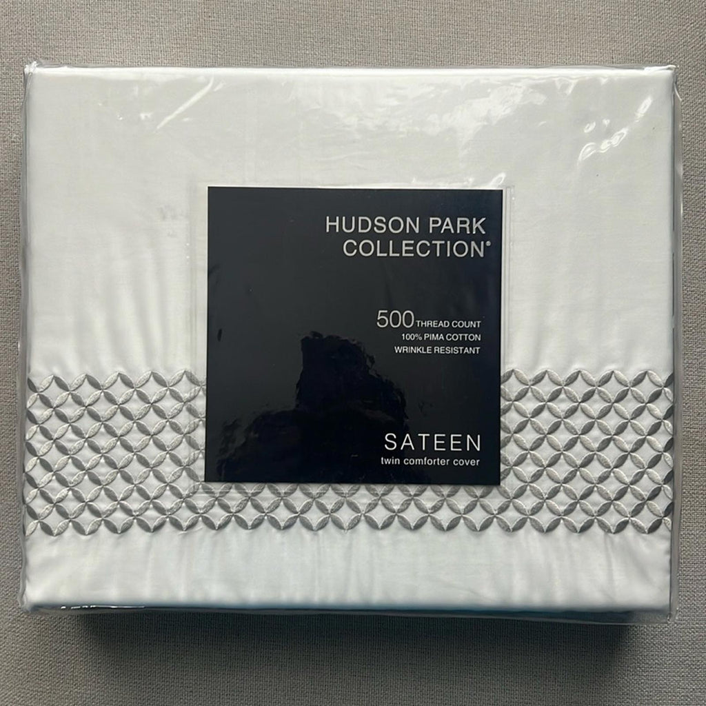 Hudson Park Collection Silver 500TC Embroidered Geo Duvet Cover, Twin NEW in Box