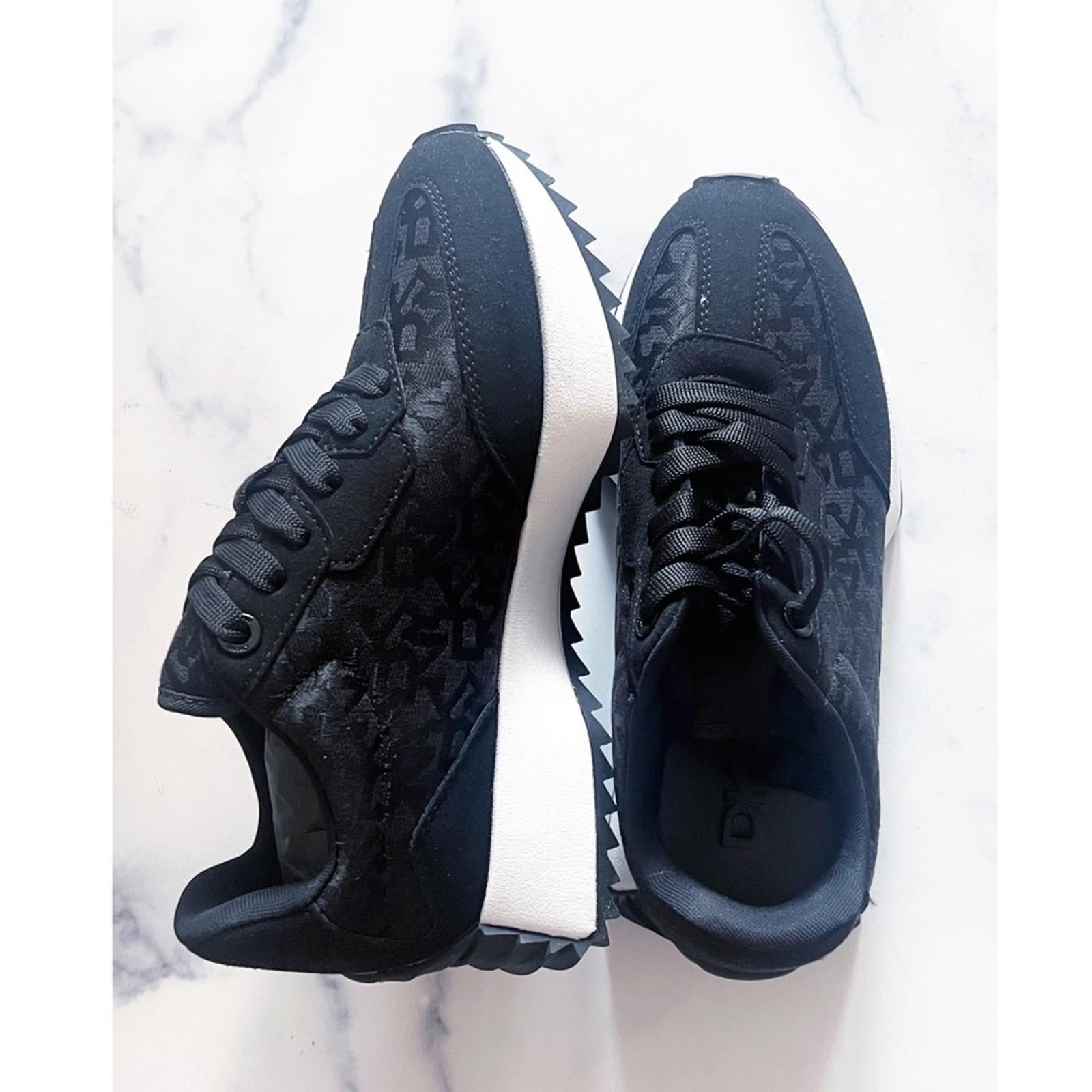 DKNY Women’s Naples Checkered Running Sneakers in Black, Size US 5/ EU 35, NEW