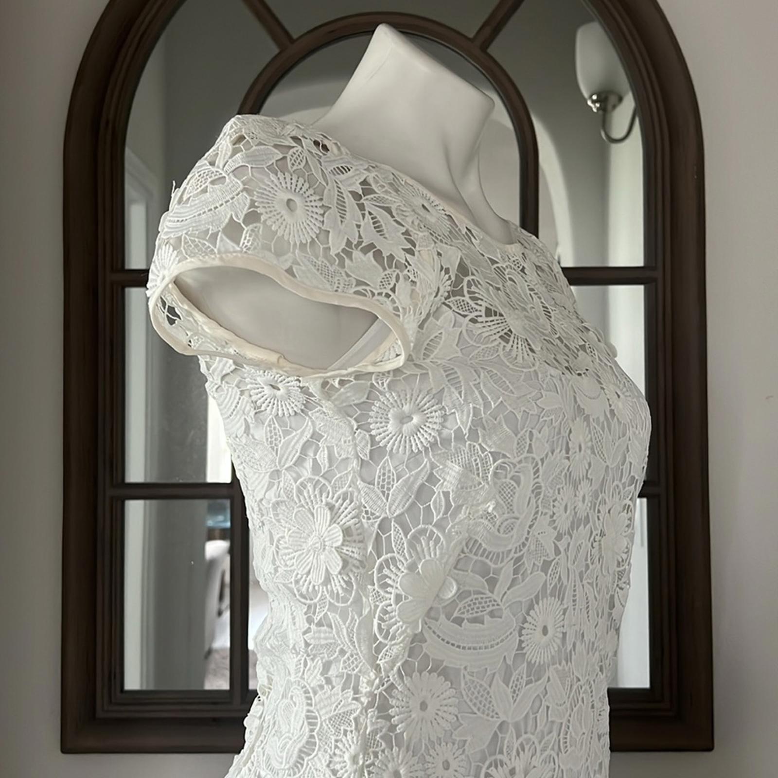 Milly Chloe 3-D Lace Dress in White, Size 2 New w/Tag Retail $395