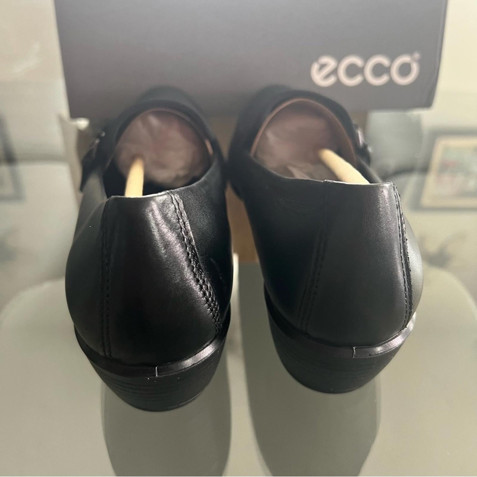 ECCO Leather Shoes in Black, Size US 11-11.5, EU 42, NEW in Box