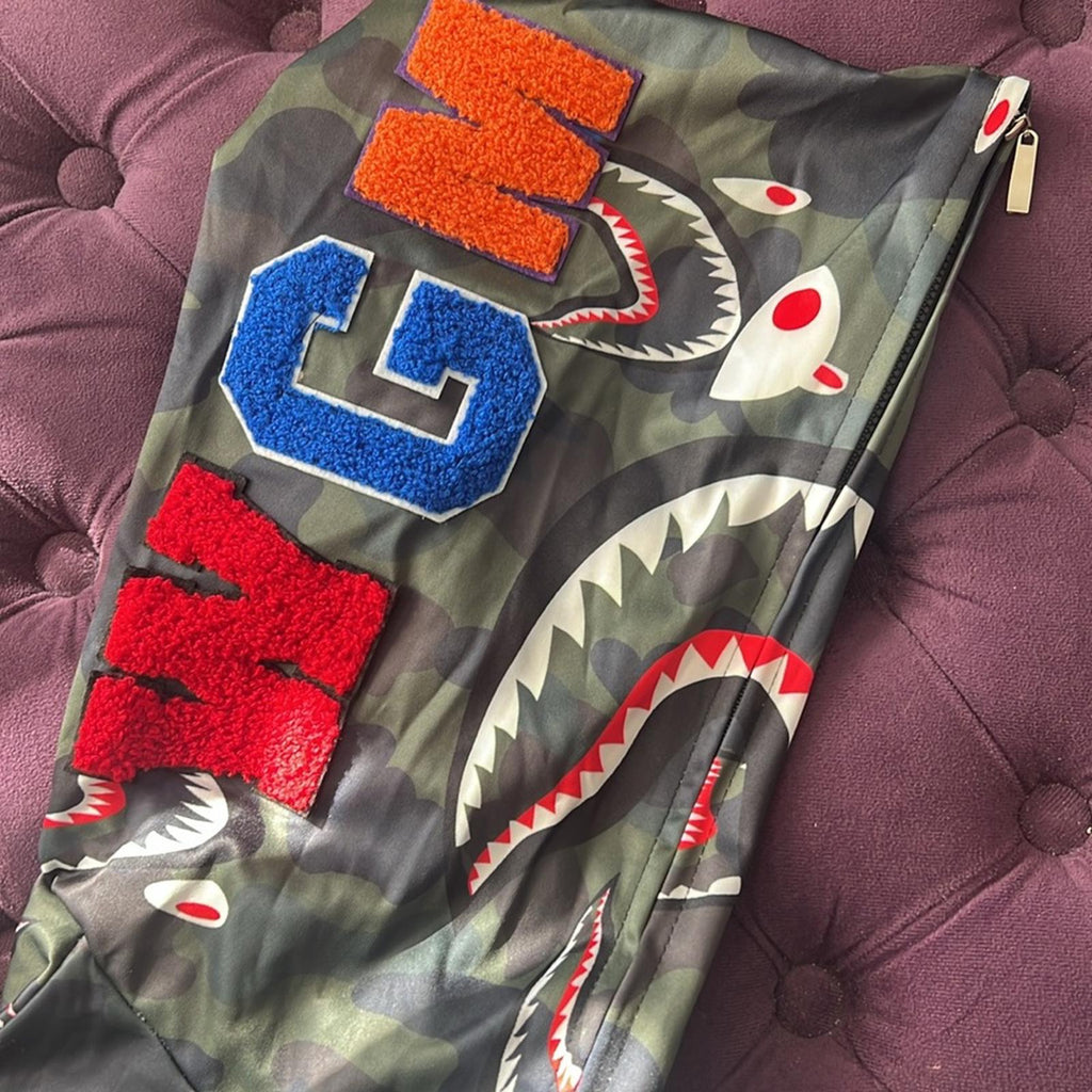 NEW 1st Camo Shark Relaxed Full Zip Hoodie, Size M NEW w/o Tag EXCELLENT!