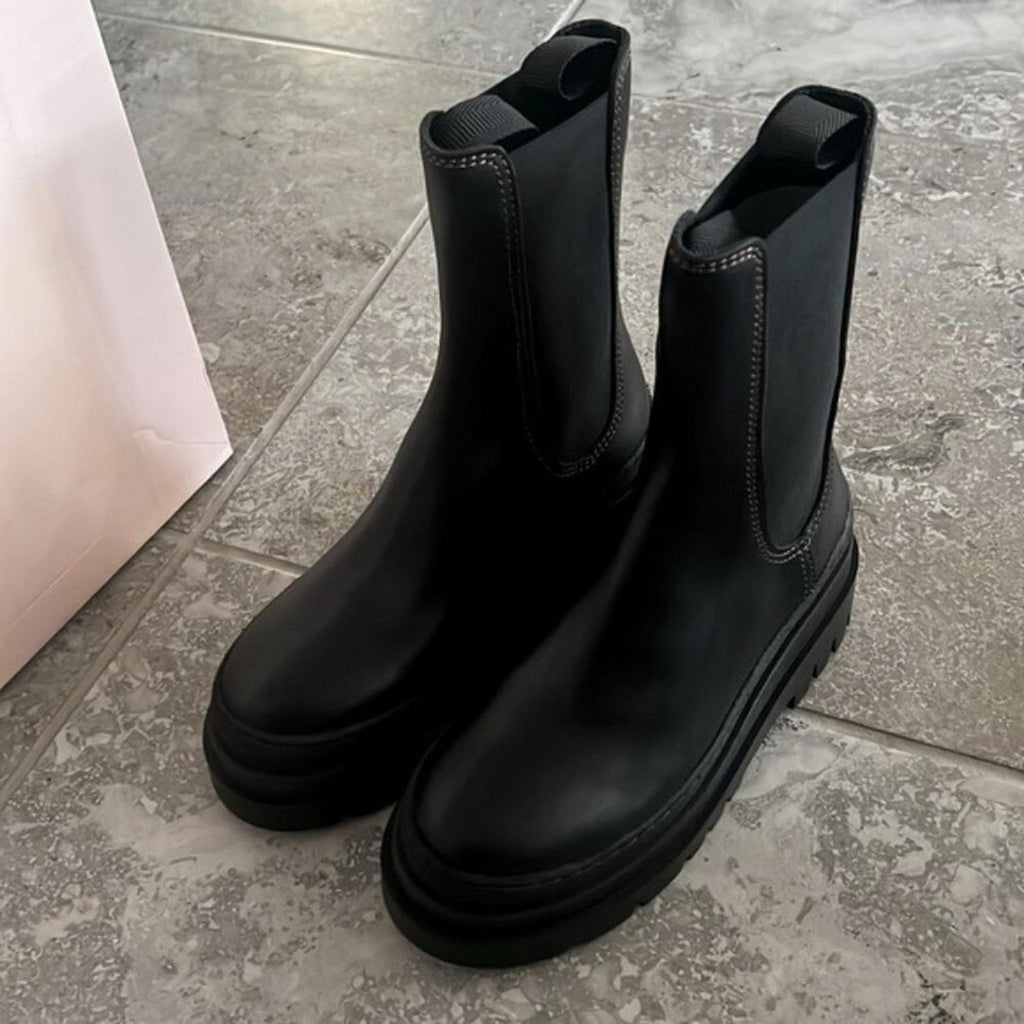 Loeffler Randall Carlota Pull On Chelsea Boots in Black, Size 6.5 New in Box