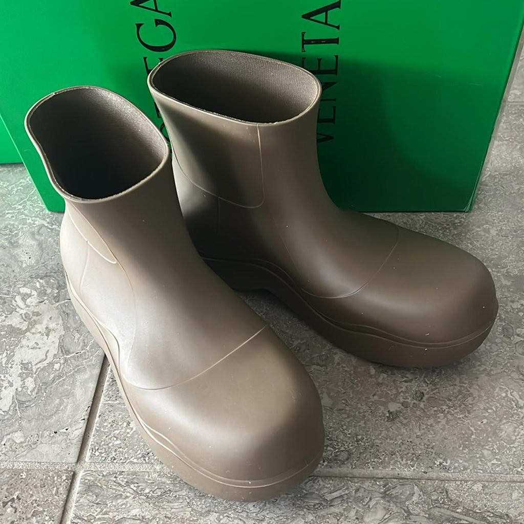 Bottega Veneta Men's Puddle Rain Boots Ankle Boots, Brown Size 42 New +DustBag