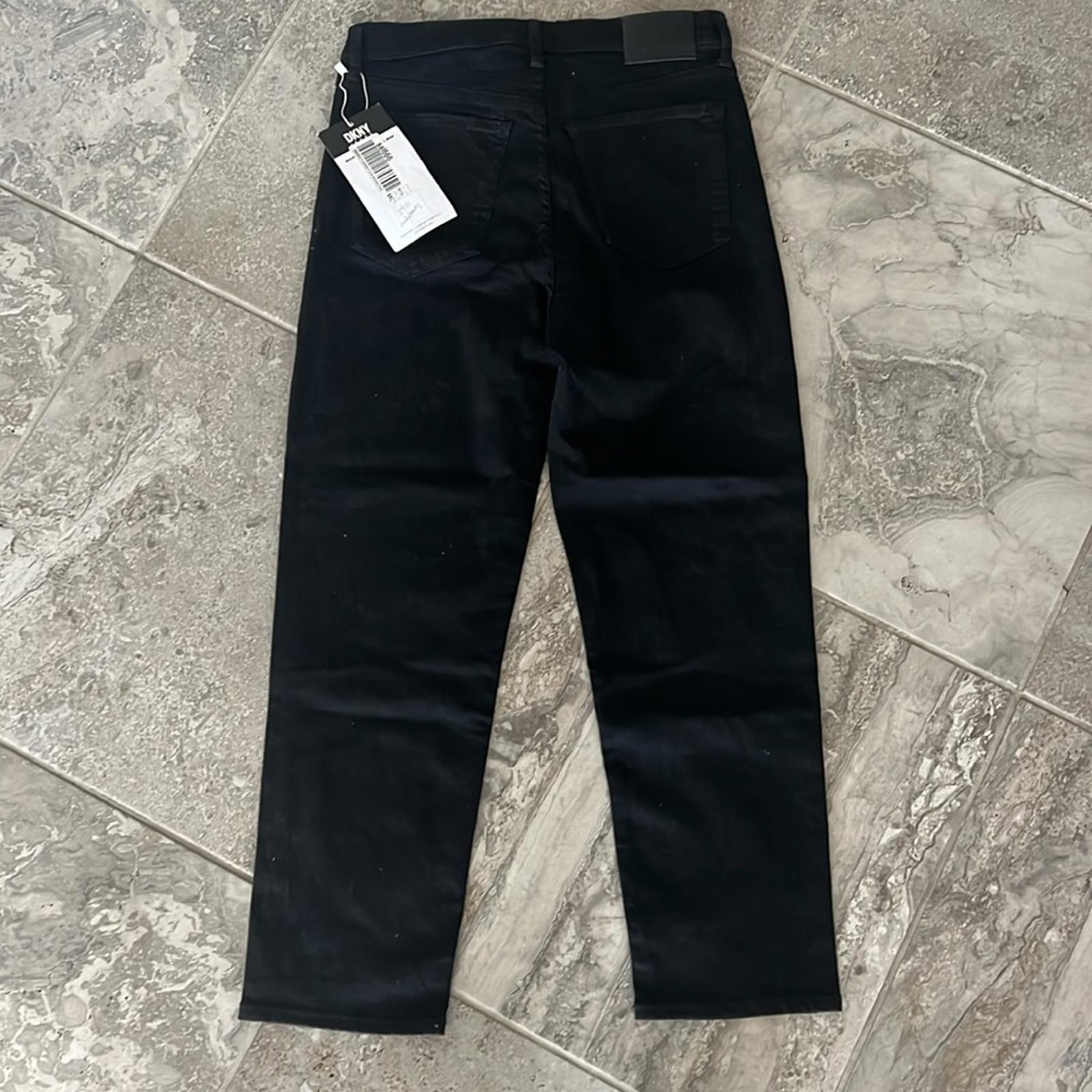 DKNY JEANS Waverly Straight-Leg Jeans, Rinse Black Size 28/6 New w/Tag