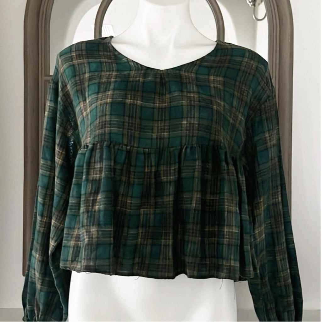 Chelsea & Violet Plaid Peplum Cropped Blouse in Olive, Size XS, New w/Tag