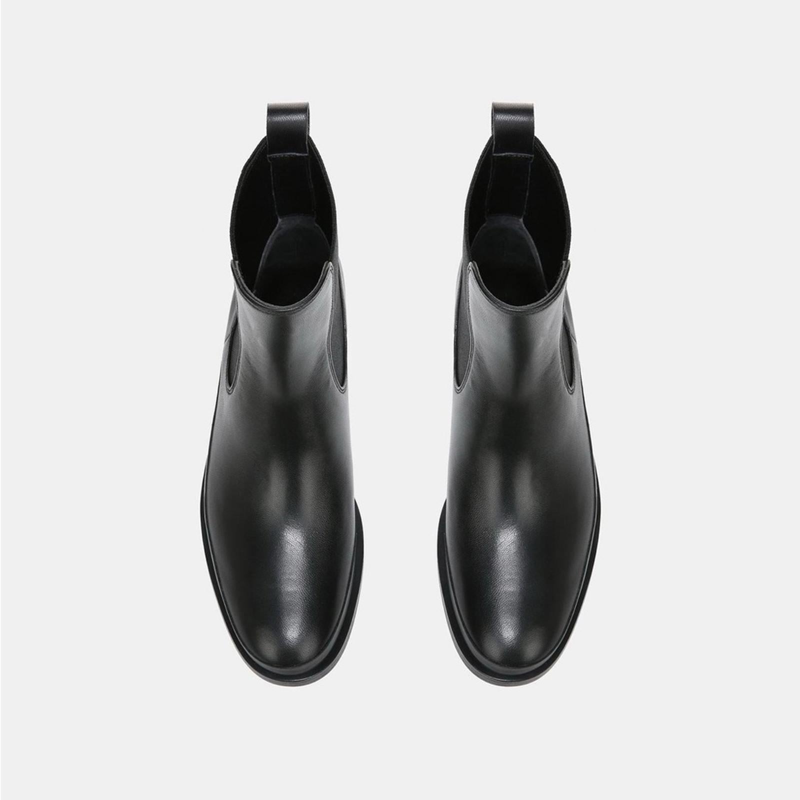 Vince Cecyl Chelsea Leather Boots in Black, Size 7 New w/o Box