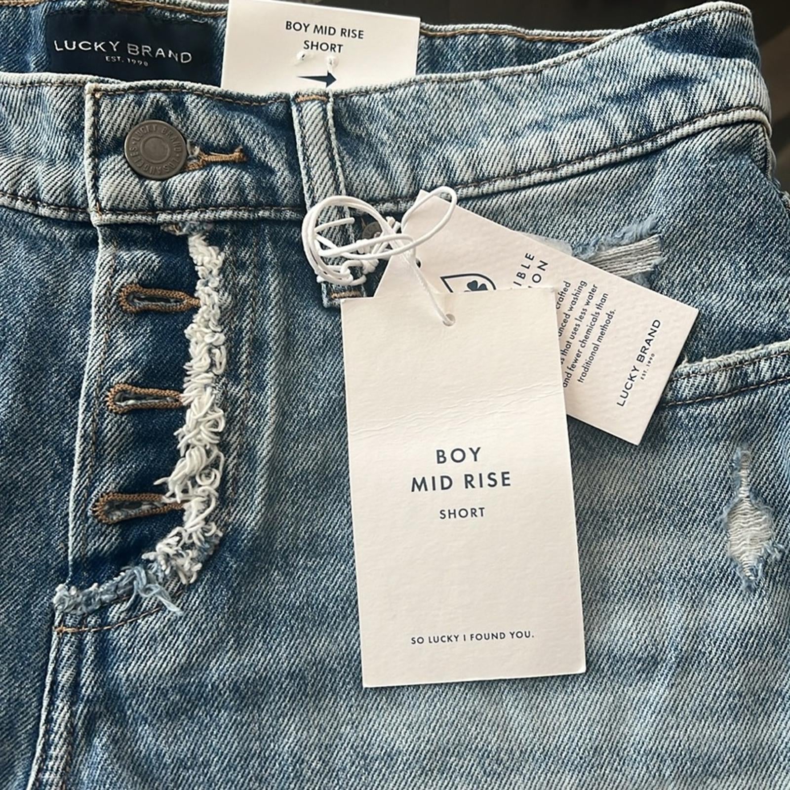 Lucky Brand 3" Boy Mid Rise Short, Comfort Stretch Jeans Size 2/26 New w/Tag