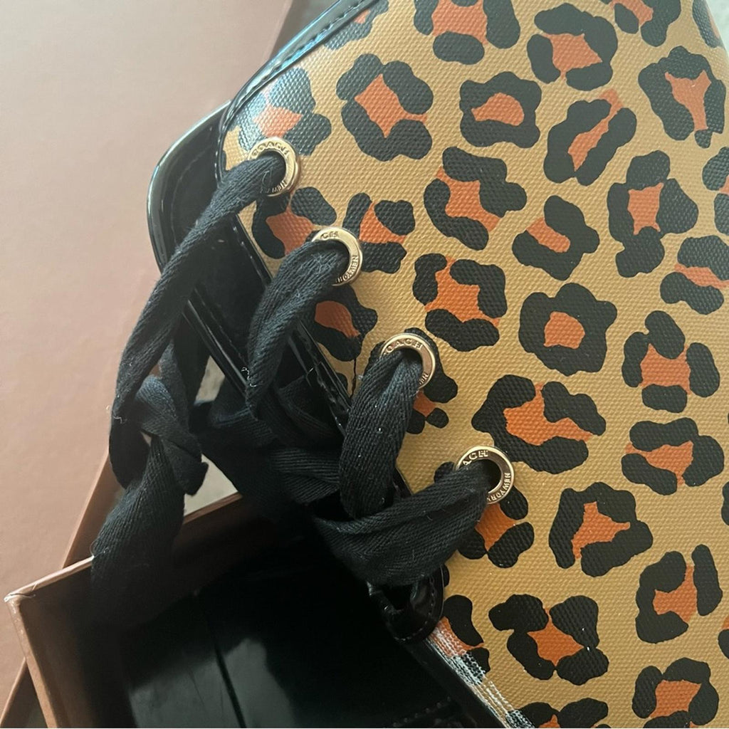 COACH Cozy Tristee Style Lace-Up Rain Boots in Animal Print, Size 9 EXCELLENT!