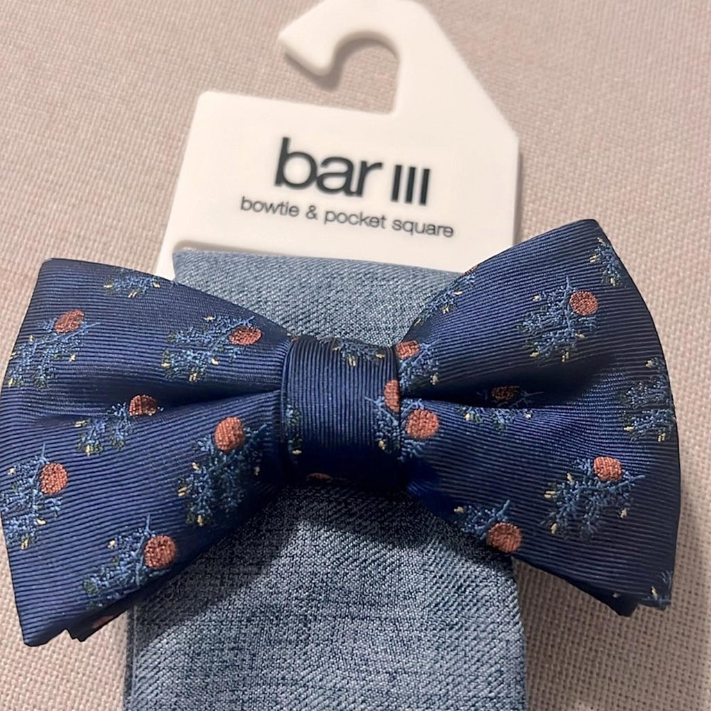 Bar III Bowtie & Pocket Square, Blue Style 13S22-1003 New with Tag