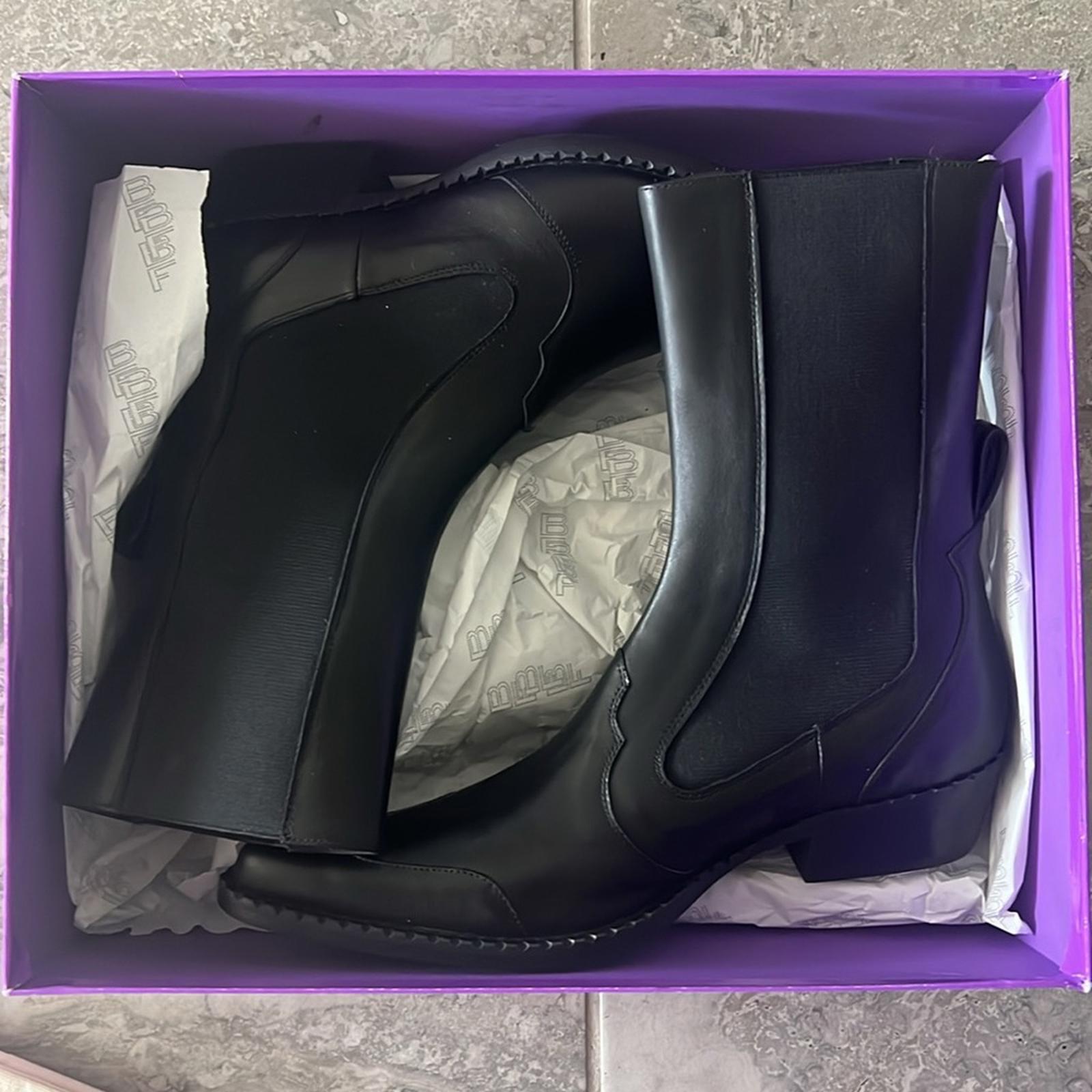 By Far Otis Chelsea Boots in Black Nappa Leather, Size 39 New in Box w/Dust Bag