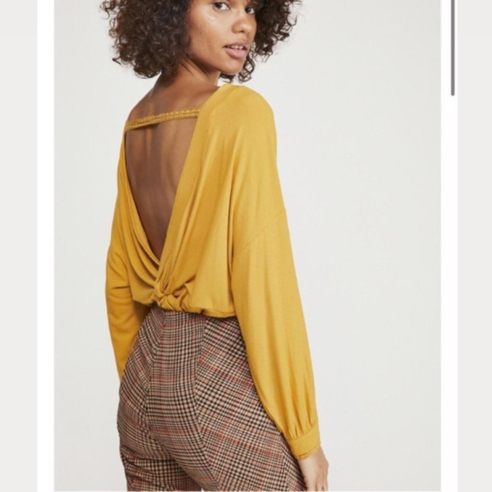 Free People Shimmy Shake Open Twist Back Top/ Sweater in Gold, Size S New w/Tag