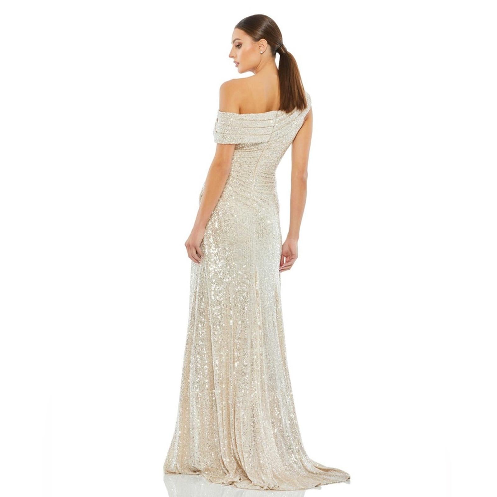 Mac Duggal IEENA One-Shoulder Ruched Sequined Gown Size 12, New w/Tag