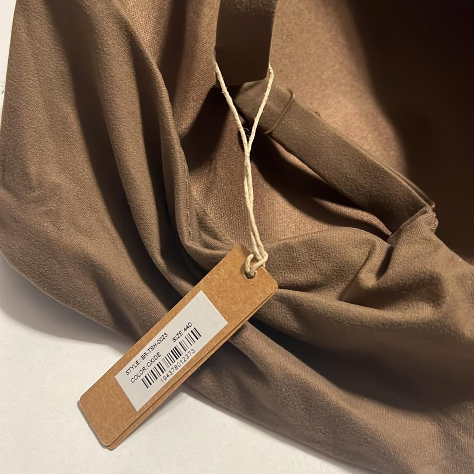 SKIMS Oxide T-Shirt Bra, Style BR-TSH-0023 Size 44D New w/Tag